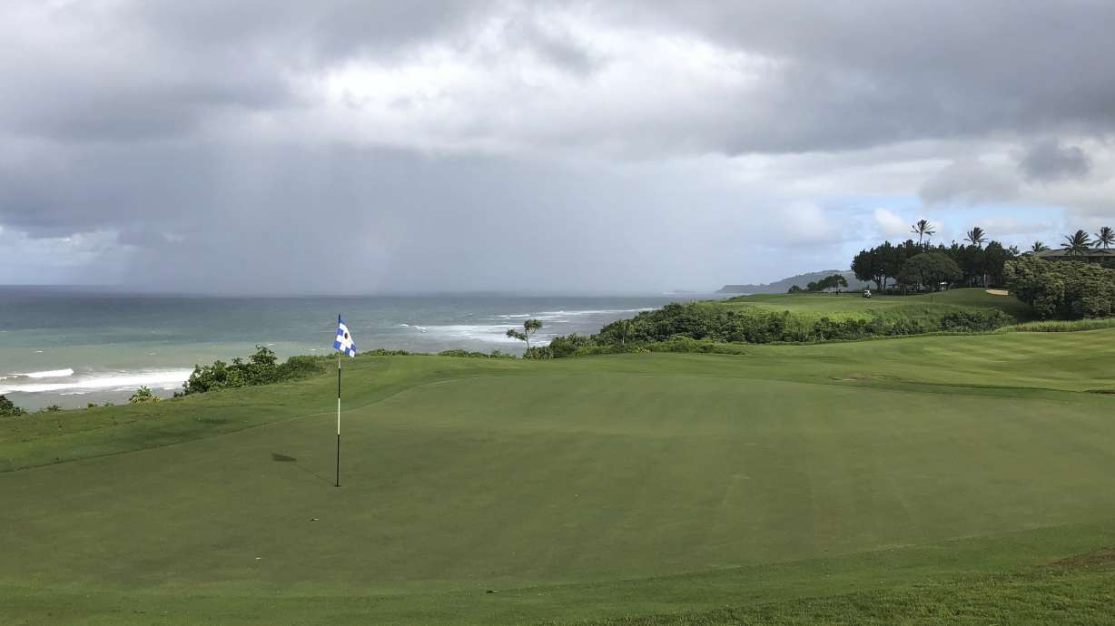 Small island of Kauai dotted with spectacular golf courses