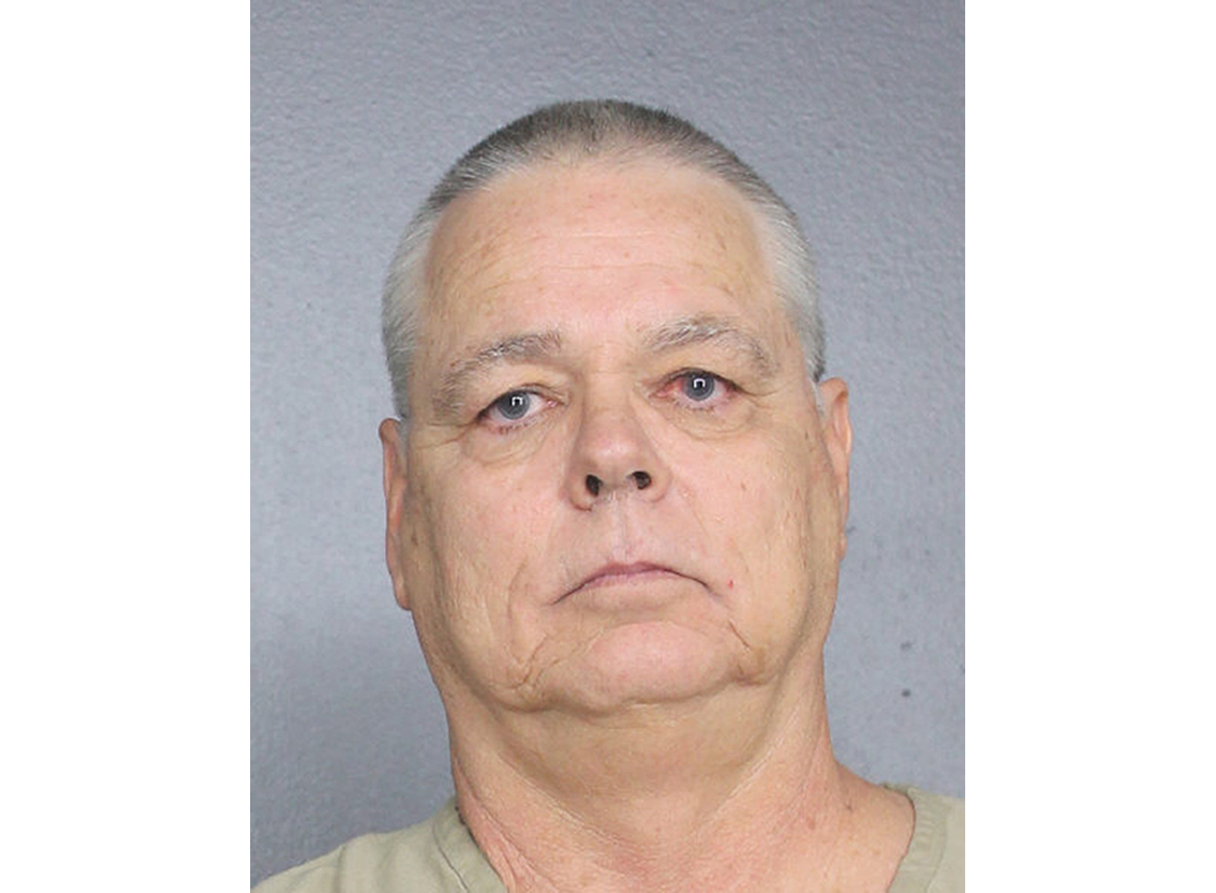 Legal experts question deputy's arrest over Parkland tragedy