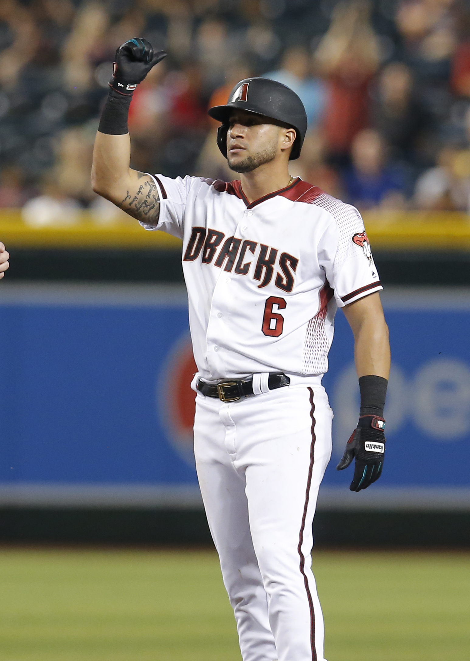 Peralta's hit gives D-Backs 3-2 win, stops Dodgers streak