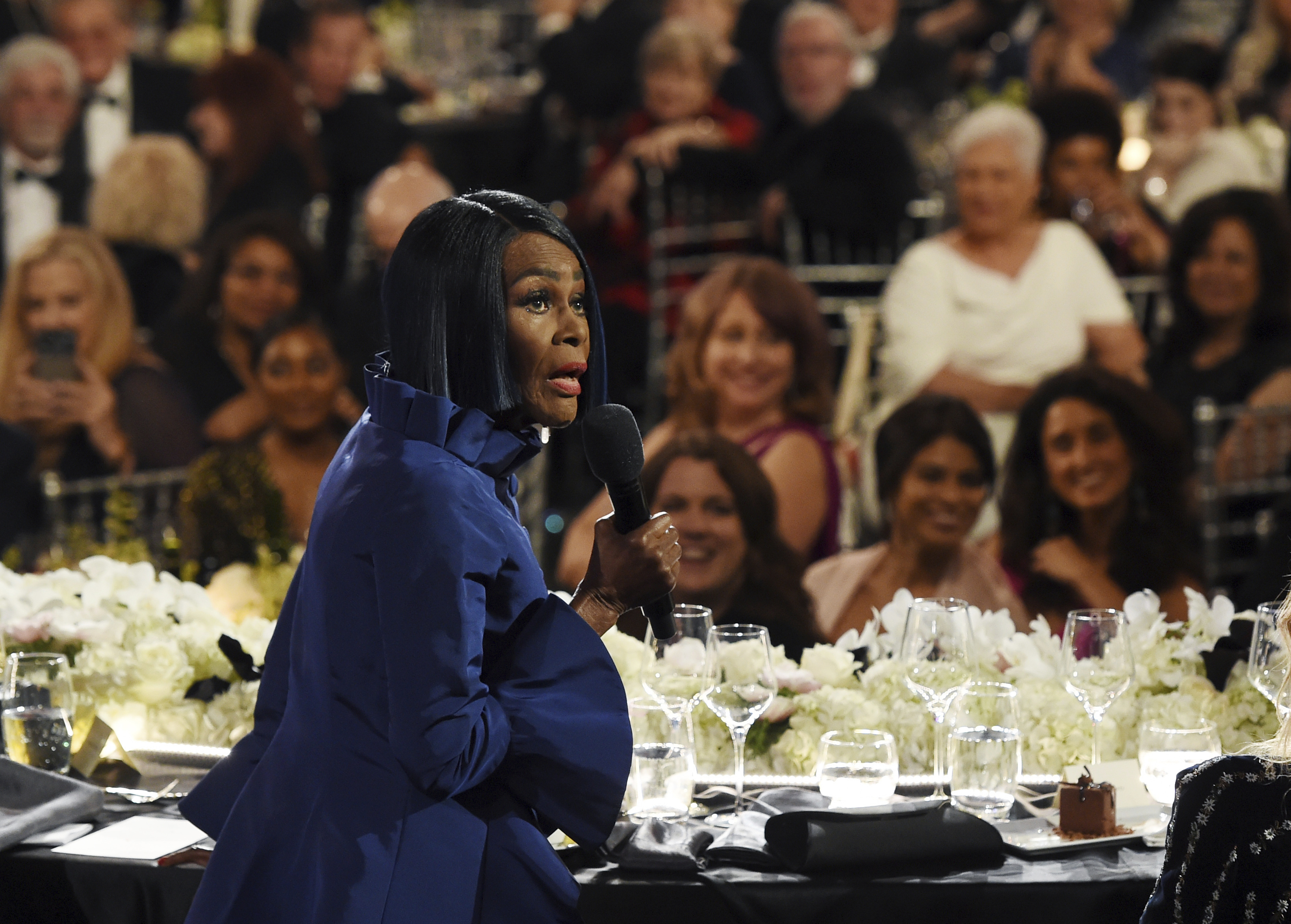 Julia Roberts, Spike Lee toast Denzel Washington at event