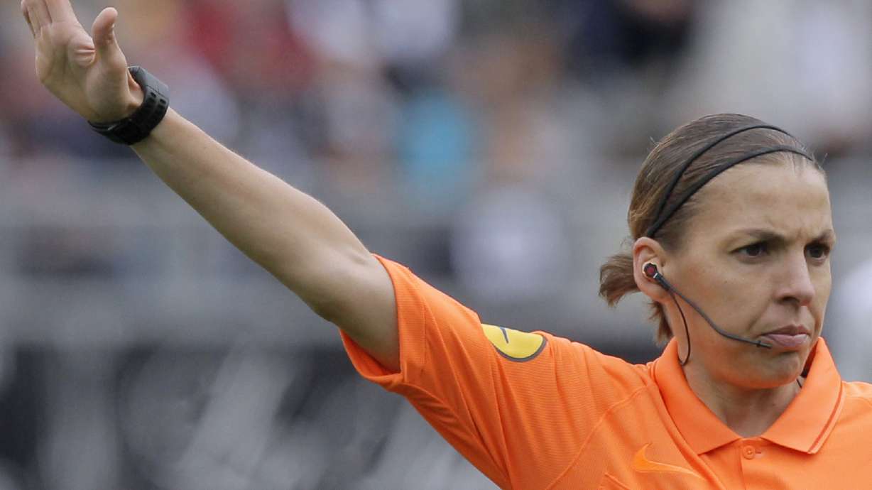 Frenchwoman Frappart promoted to referee in top division
