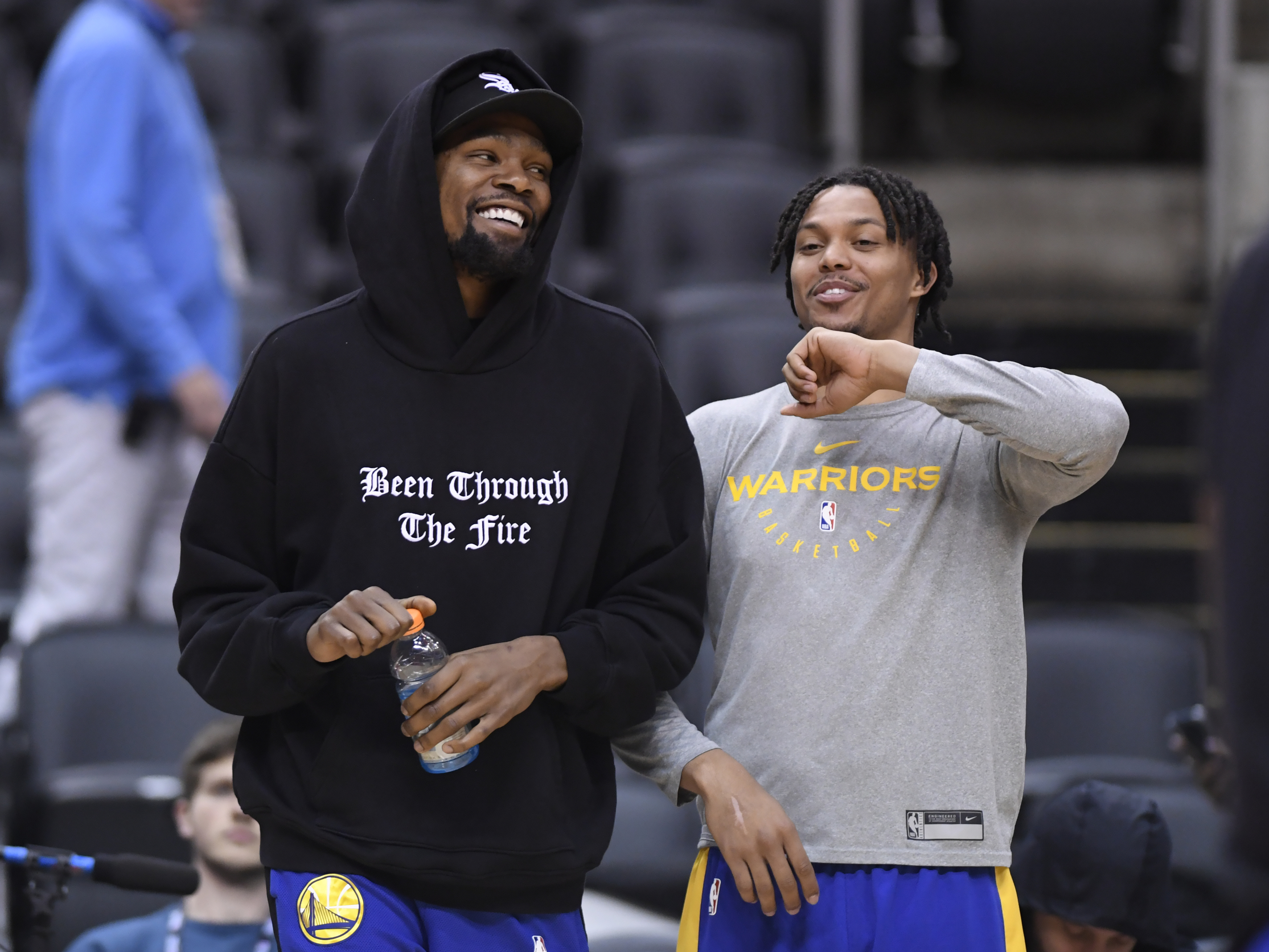 Analysis: Warriors' hopes hinge on Durant coming back