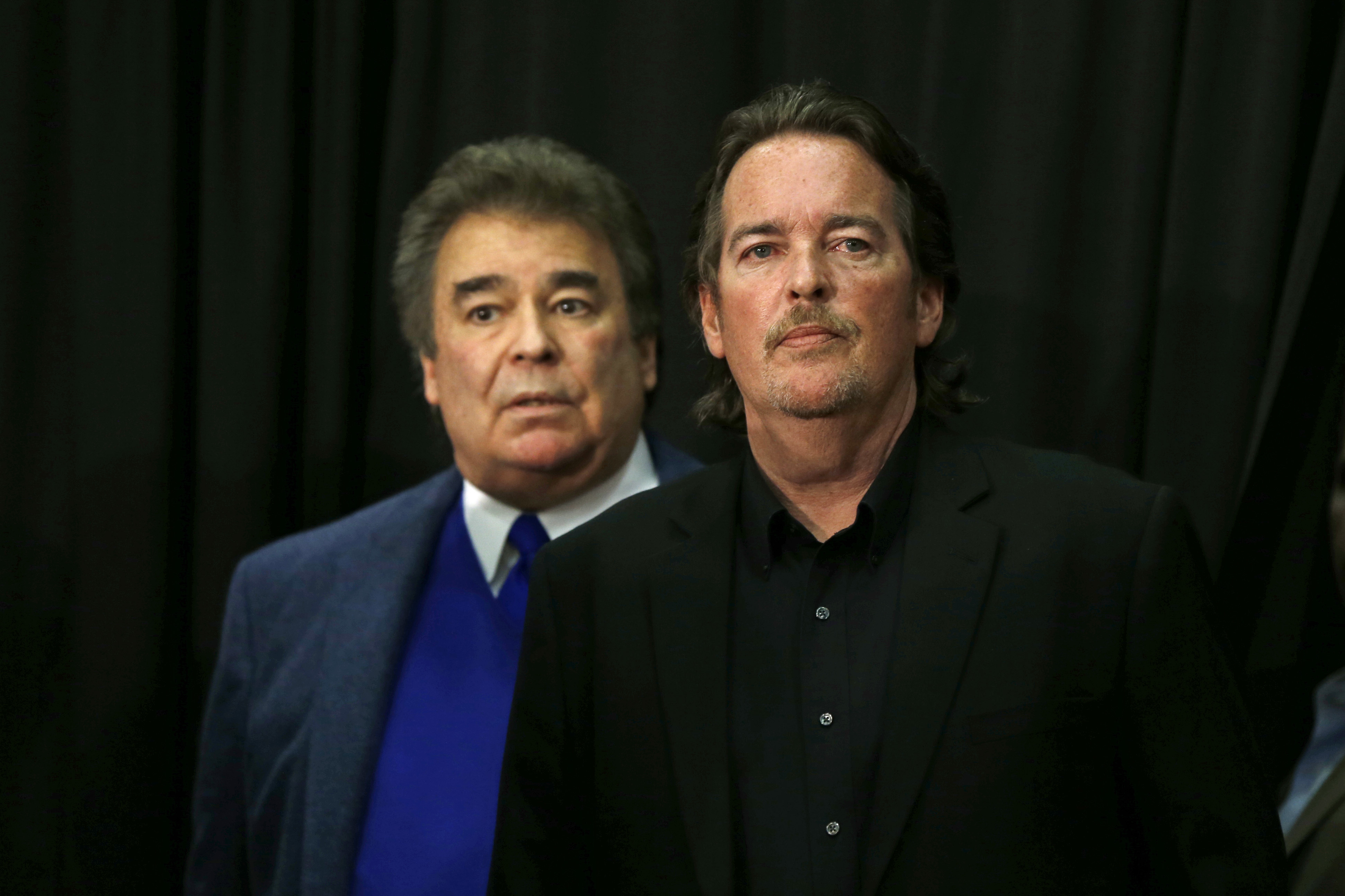 Hillary Clinton says her youngest brother has died