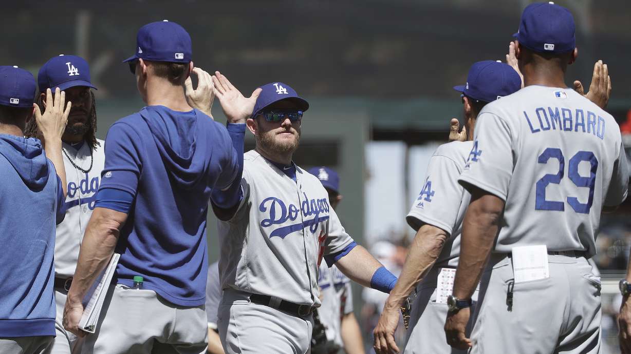 Buehler, Muncy lead Dodgers to 1-0 shutout of Giants