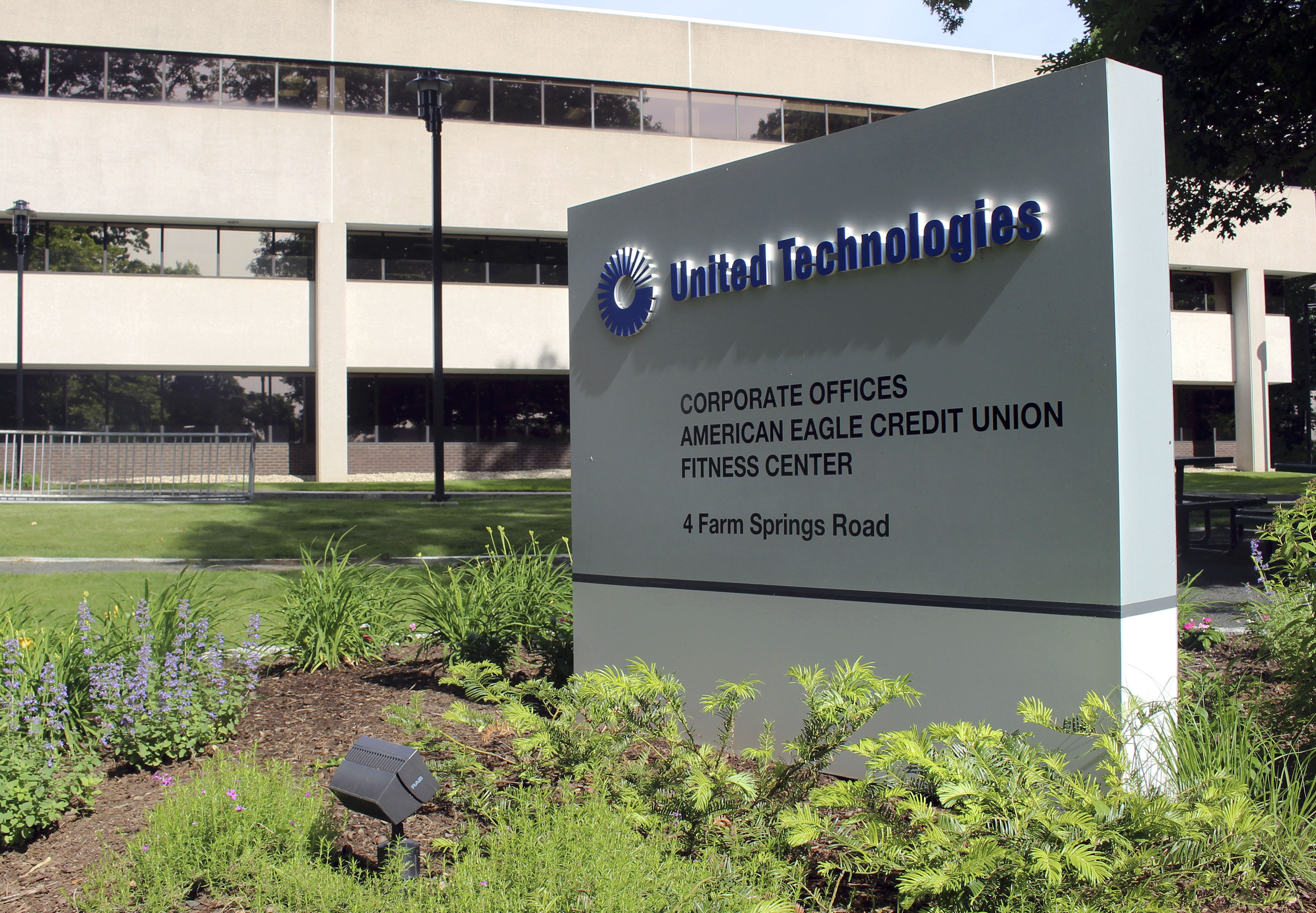 United Technologies' departure another blow to Connecticut