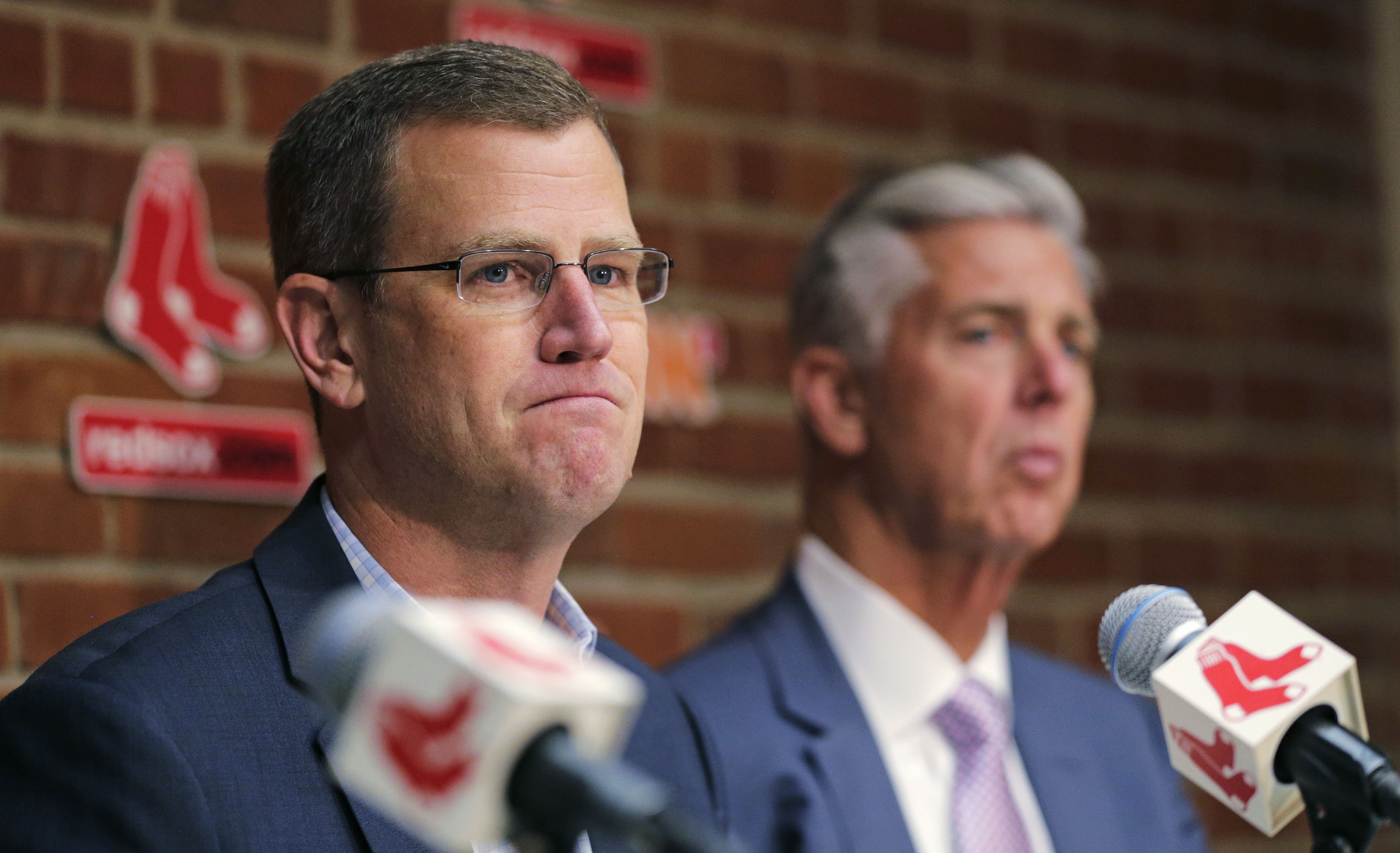 Red Sox, Big Papi fans rally around Ortiz after shooting