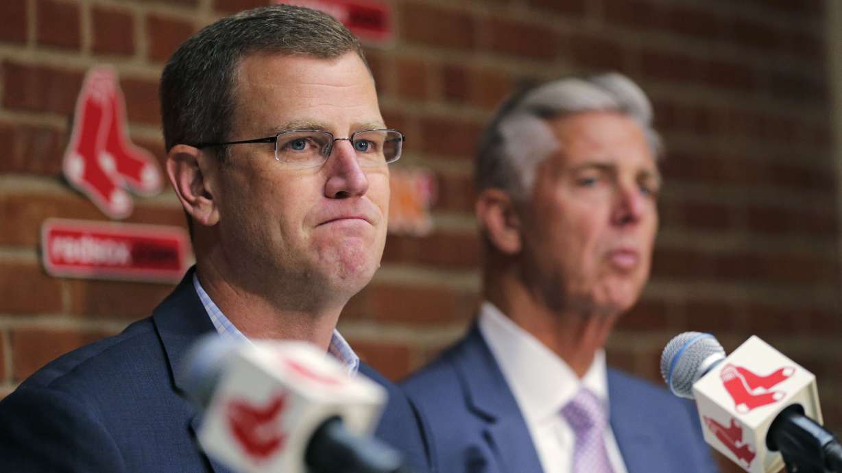 Red Sox, Big Papi fans rally around Ortiz after shooting