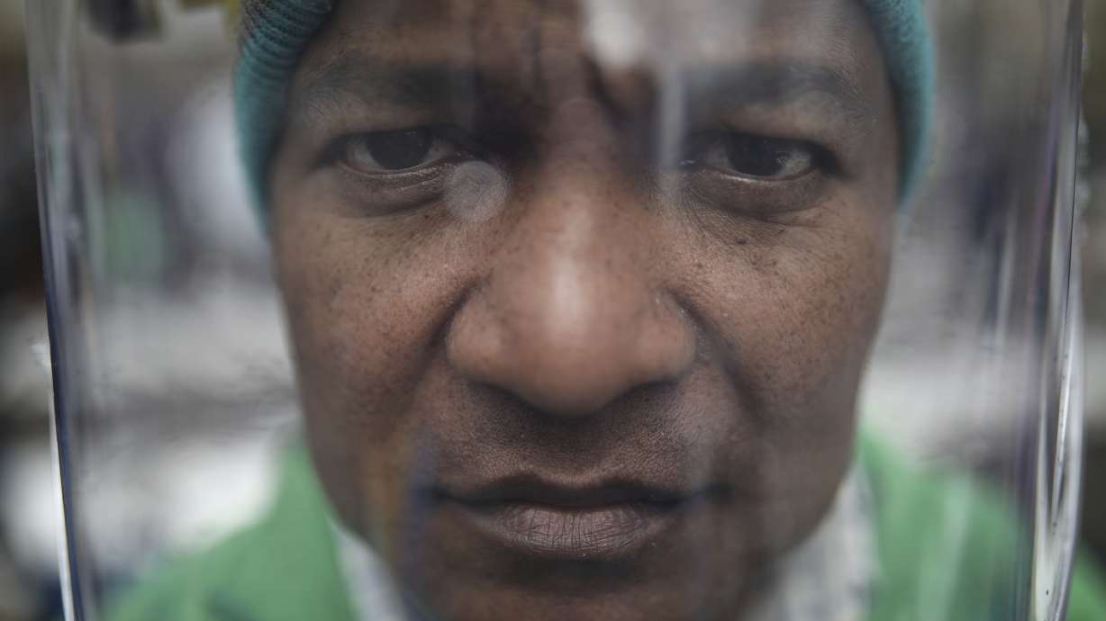 Artist pays homage to murdered Colombia rights activists