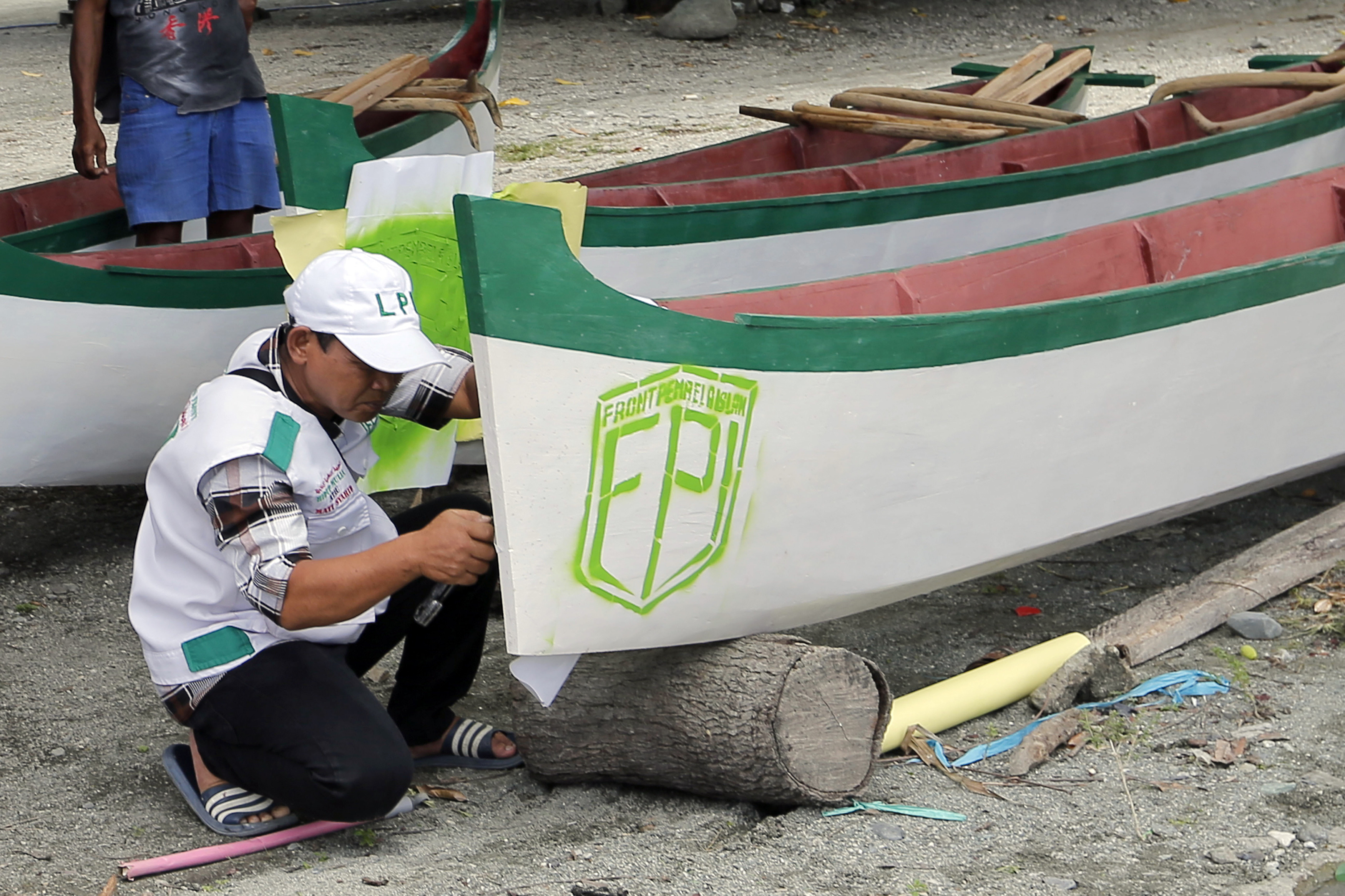 When disaster hits, Indonesia's Islamists are first to help