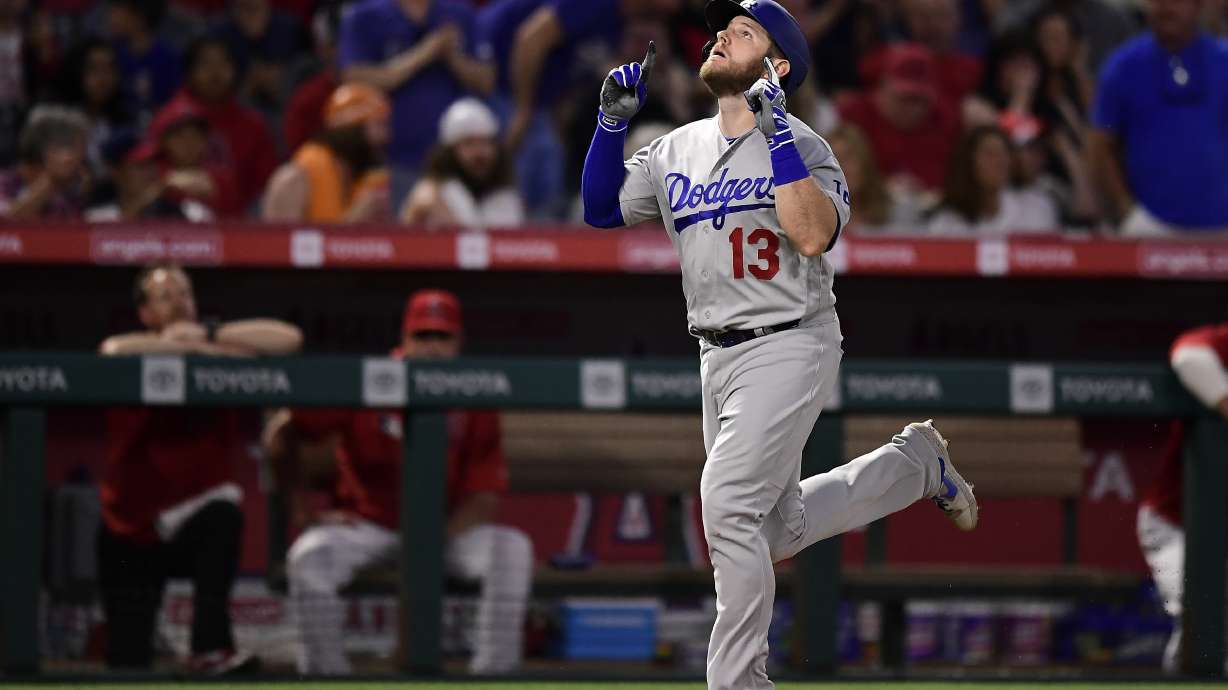 Ohtani, Bour lead Angels to 5-3 win, series sweep of Dodgers