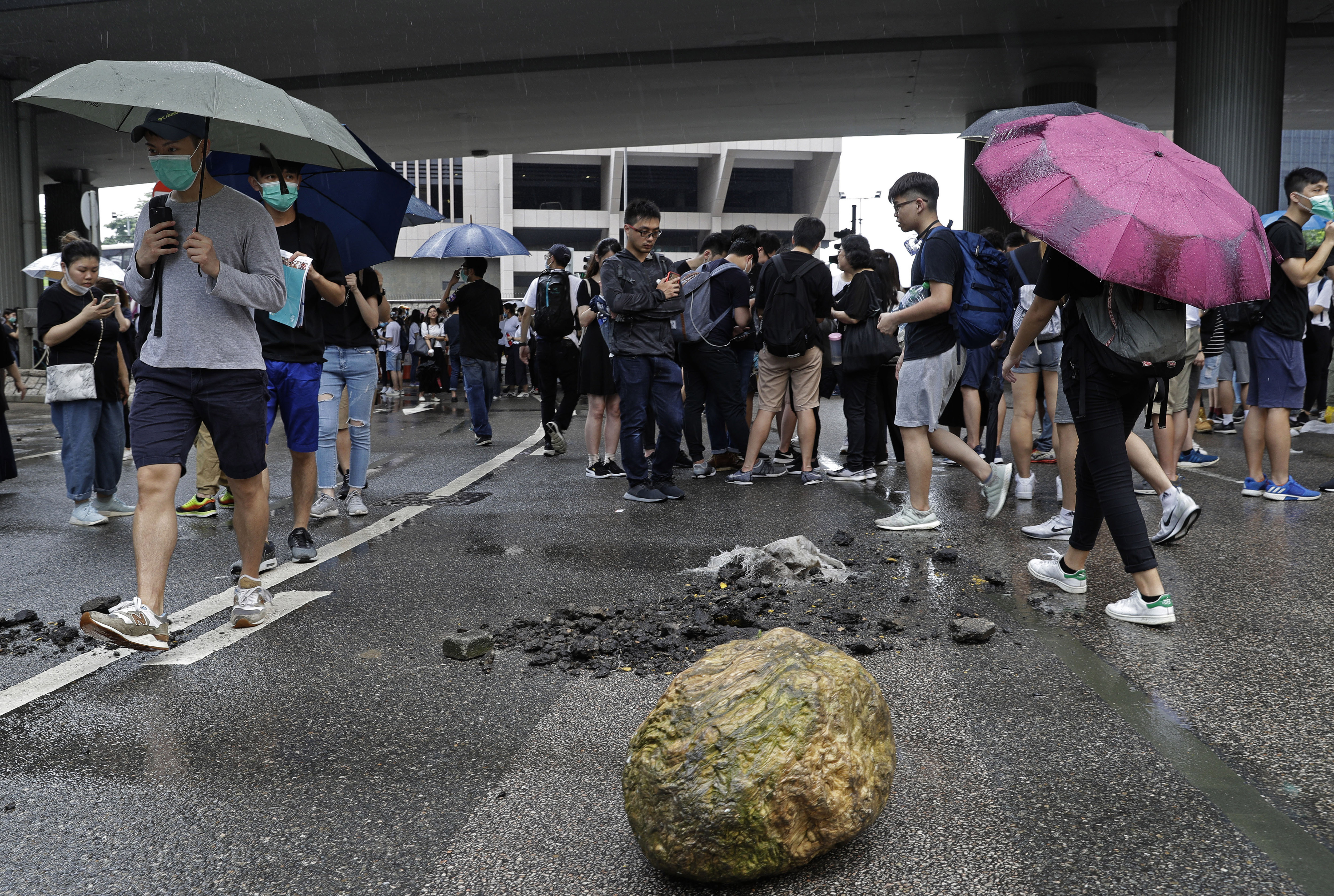 Q&A: Why bill proposed in Hong Kong set off huge protests