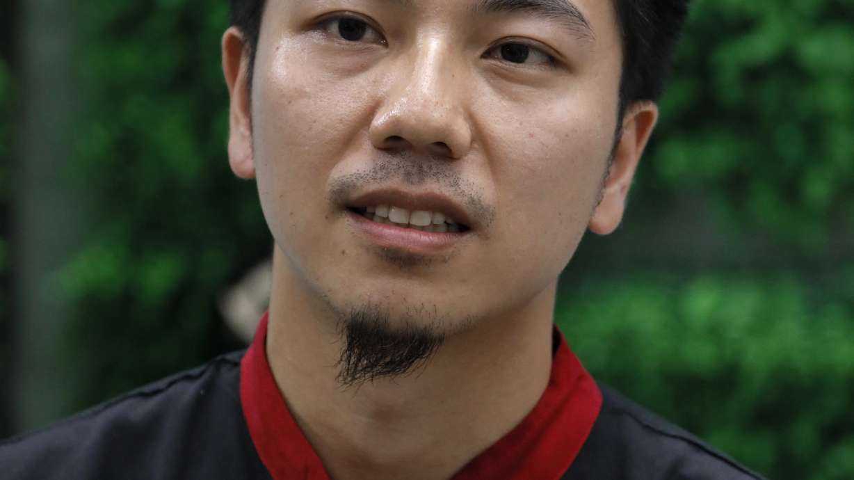 Shops in Hong Kong close doors to 'find breath of freedom'