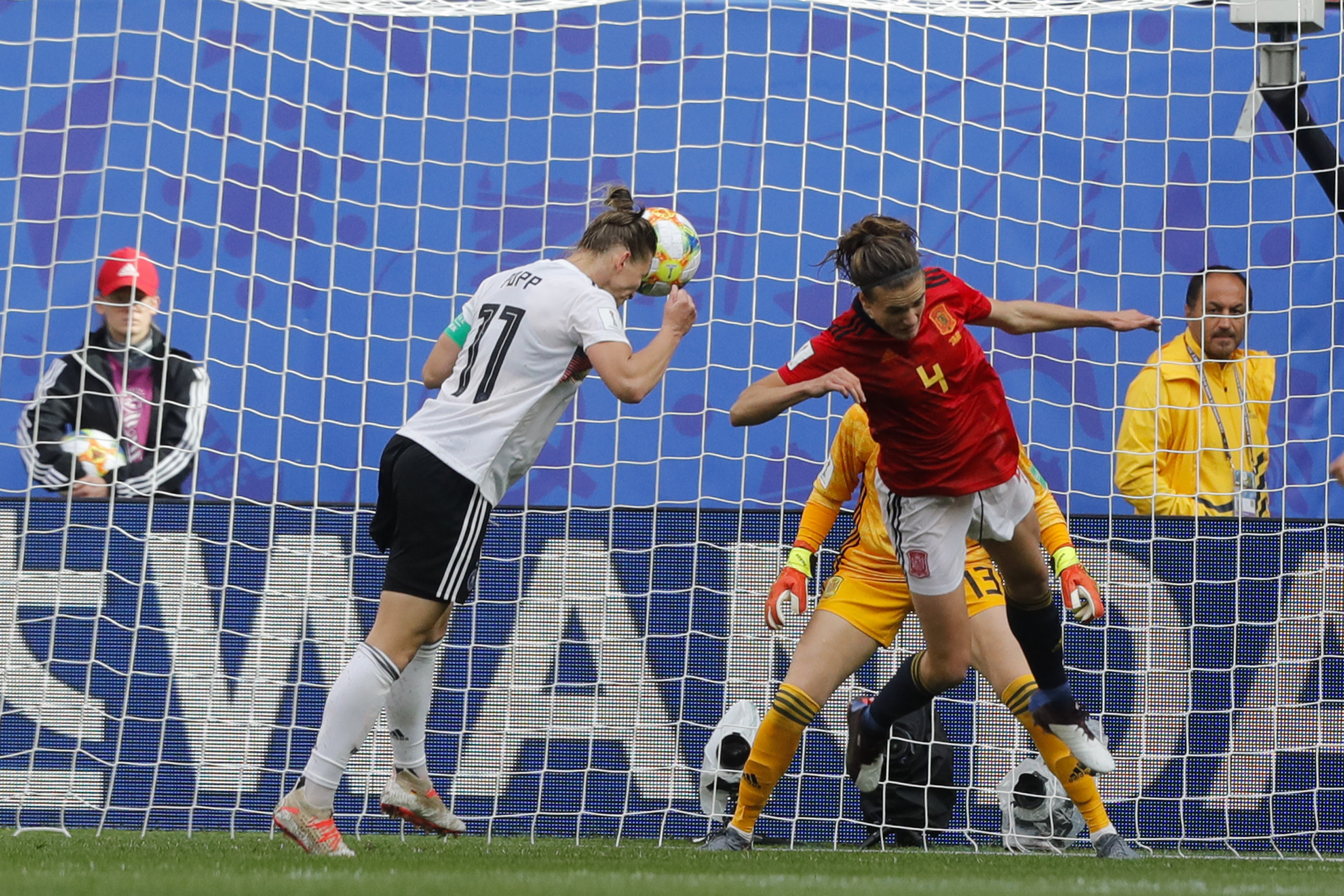 Germany gets another 1-0 win at World Cup, beating Spain