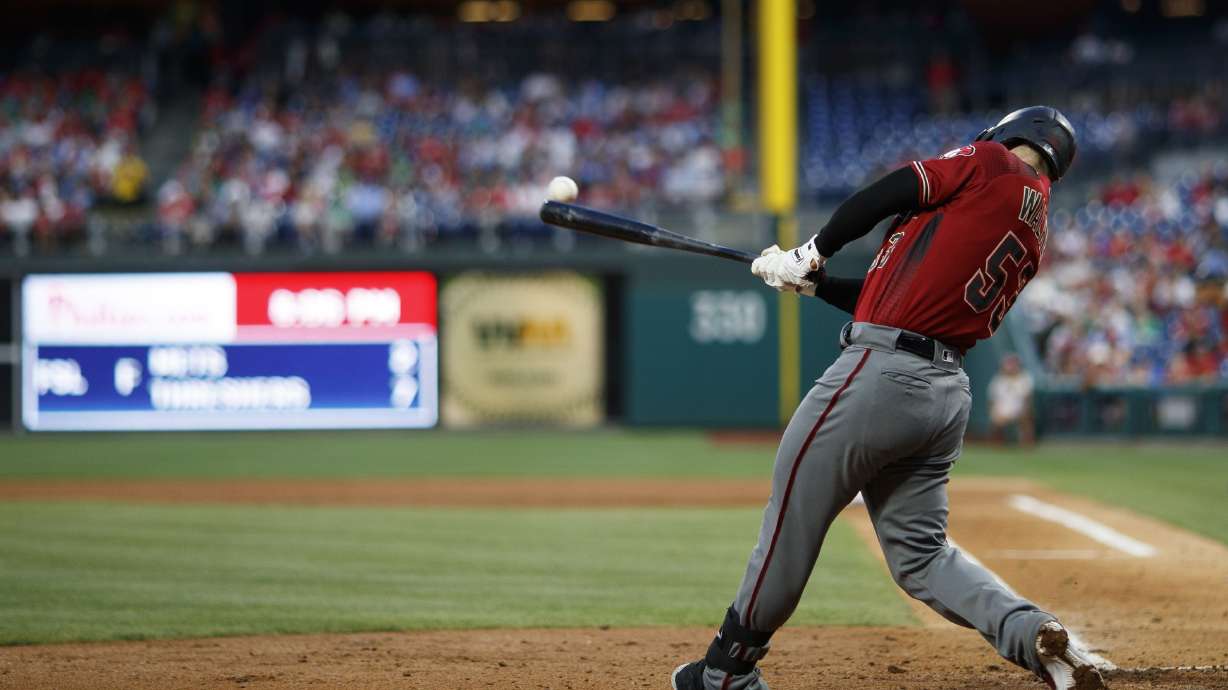 Merrill Kelly, D-Backs blank Phillies in crisp 3-hitter