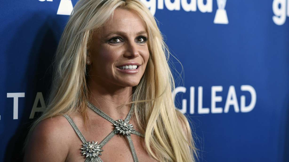 Britney Spears' ex-manager hit with 5-year restraining order
