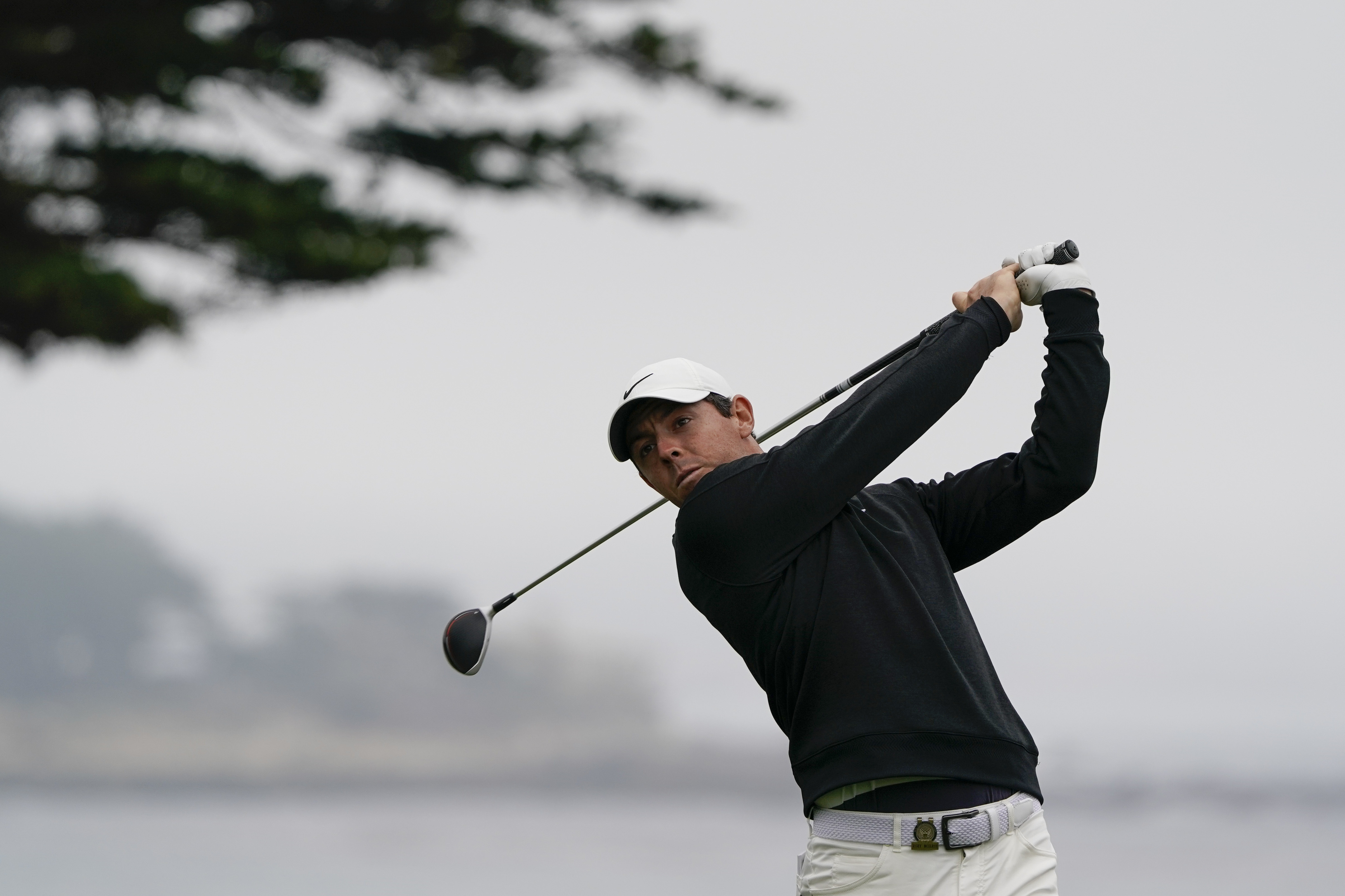 Rose opens with 65 to tie Pebble record at US Open