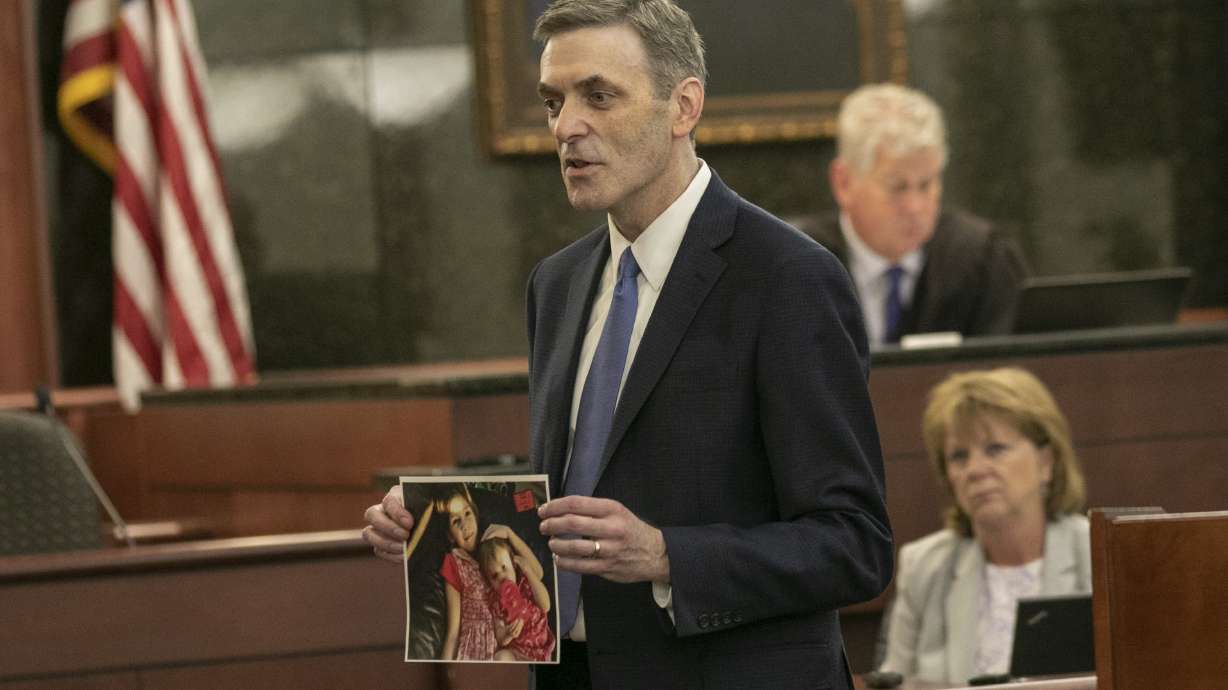 The Latest: Death sentence for father who killed his 5 kids