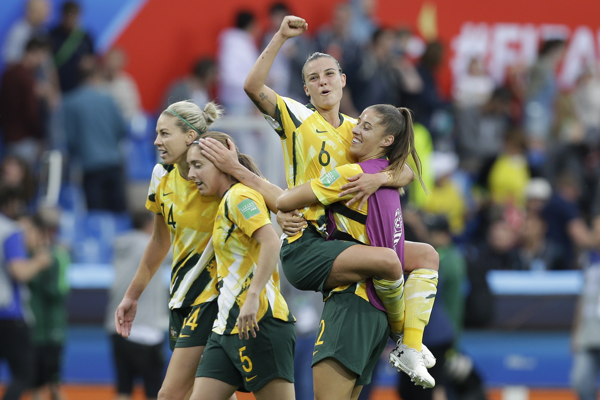 Australia beats Brazil 3-2 with aid from an own goal