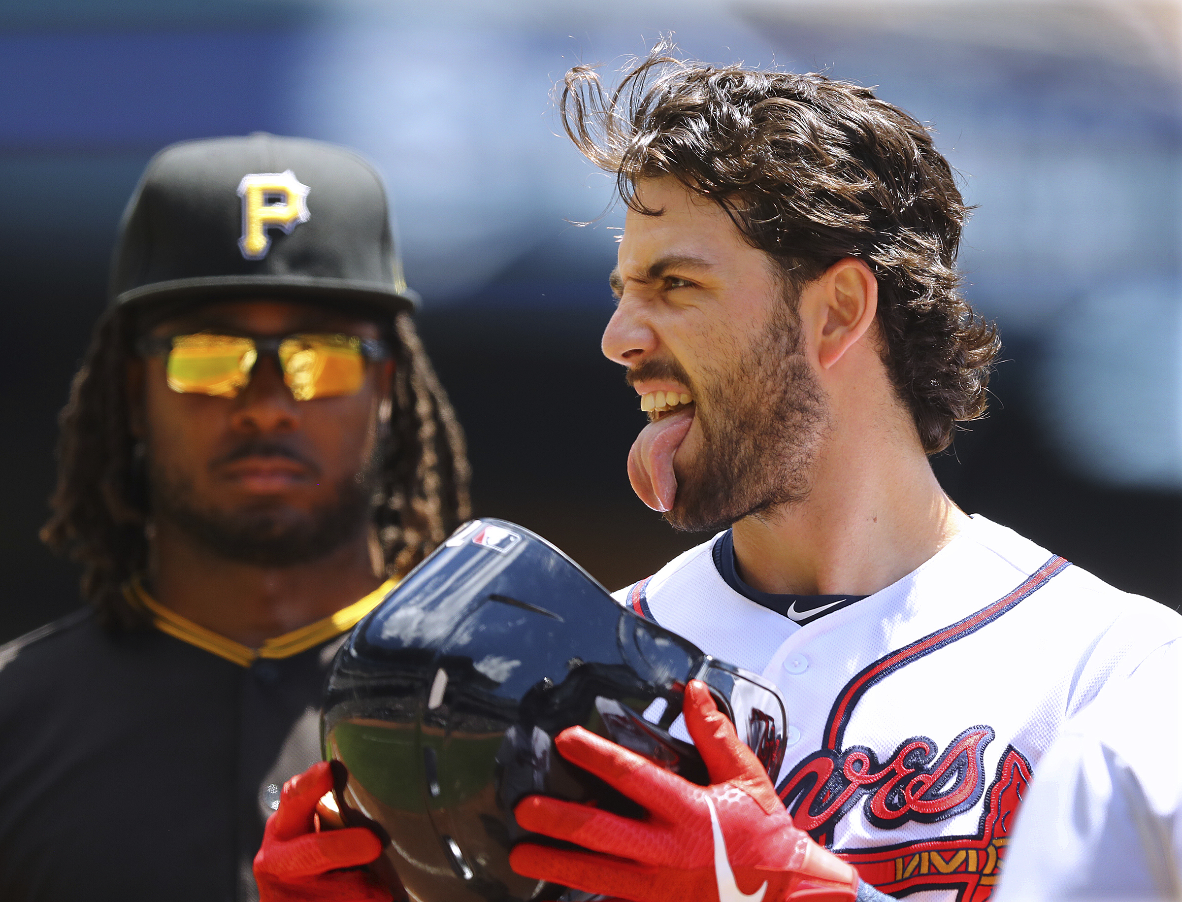 Teheran continues his 2019 'mission' as Braves top Pirates