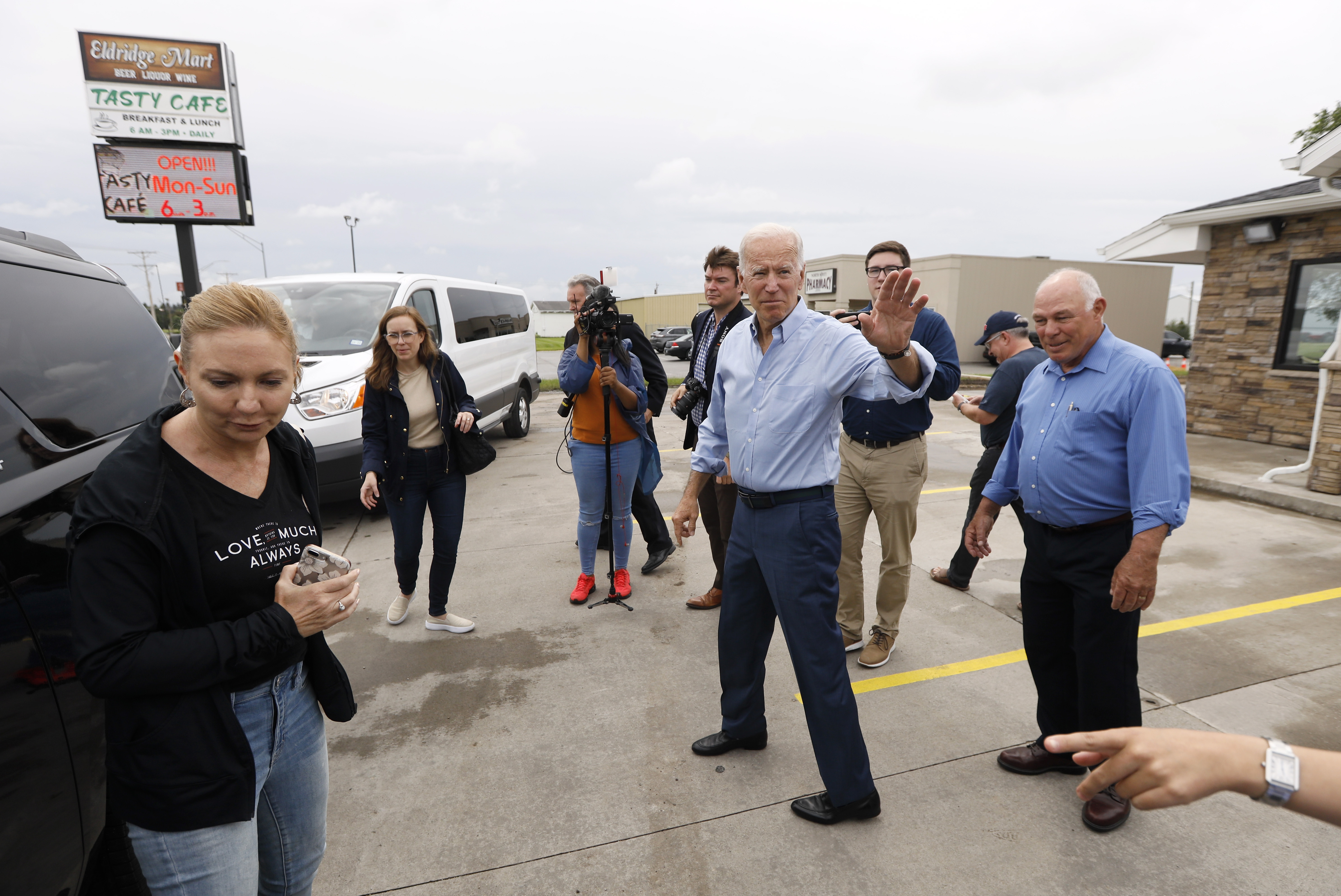 Anita Hill open to voting for Biden if he wins 2020 Dem nod