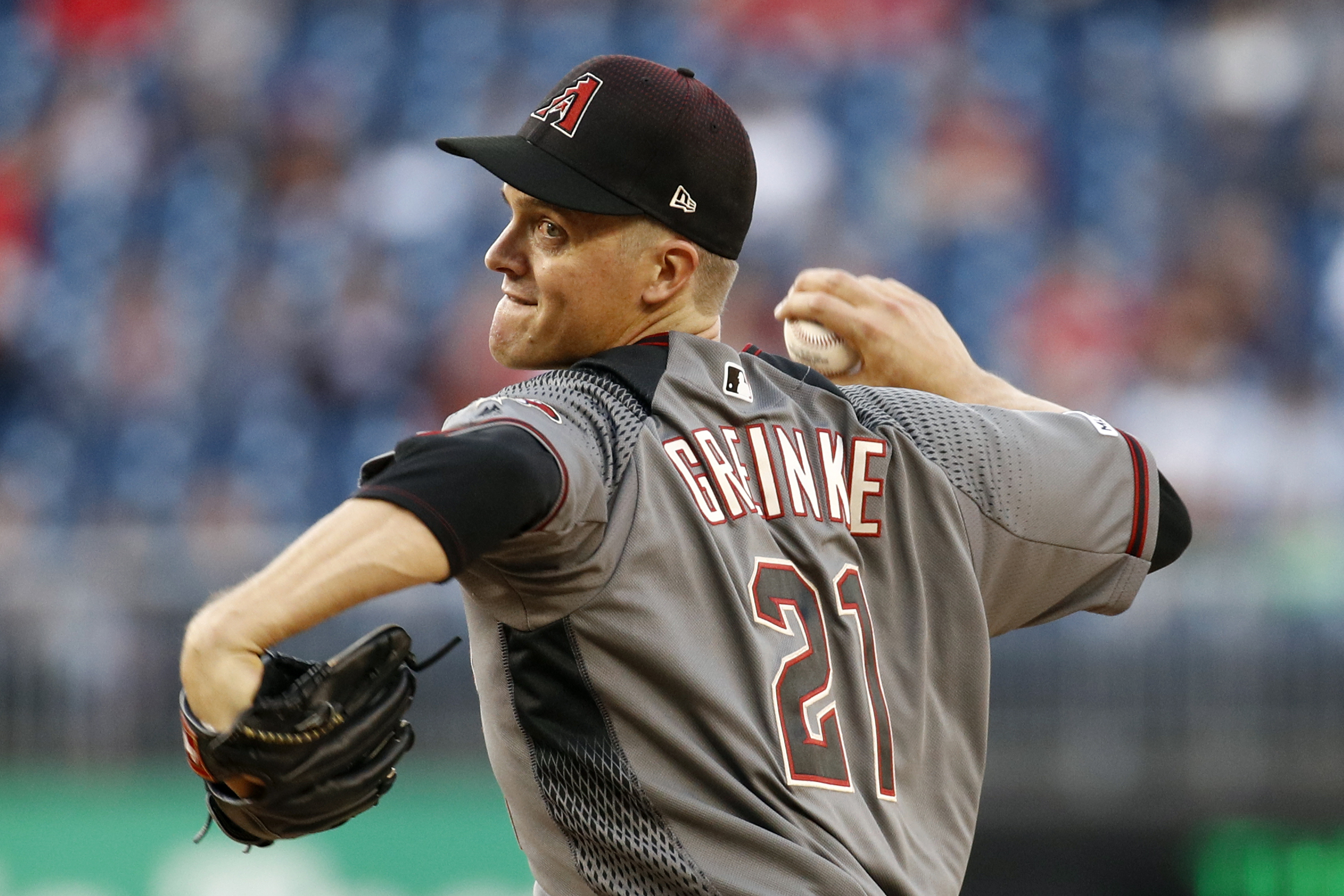 Greinke takes no-hitter into 7th, Diamondbacks beat Nats 5-0