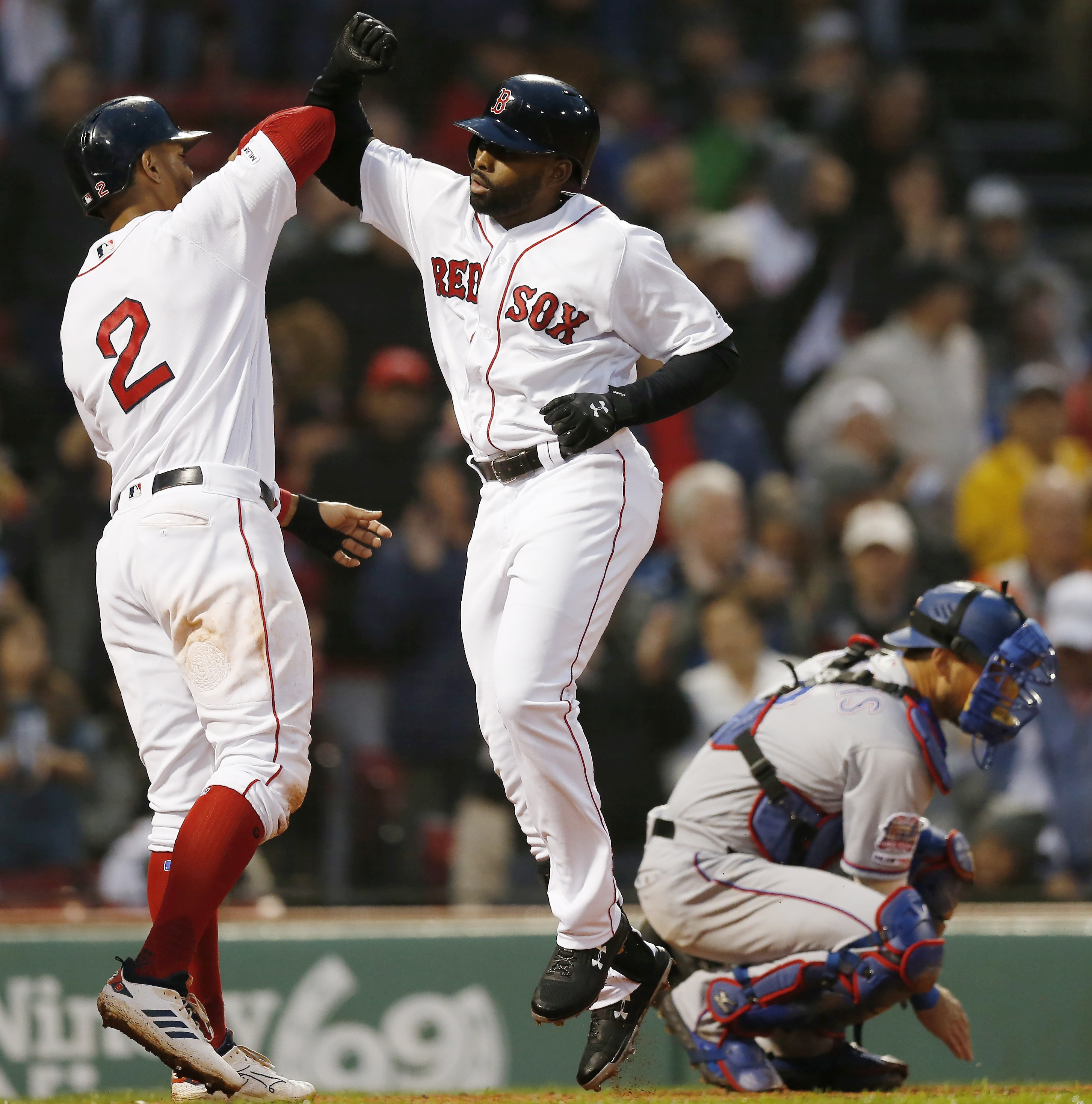 Bogaerts HR caps comeback as Red Sox rally past Rangers 7-6