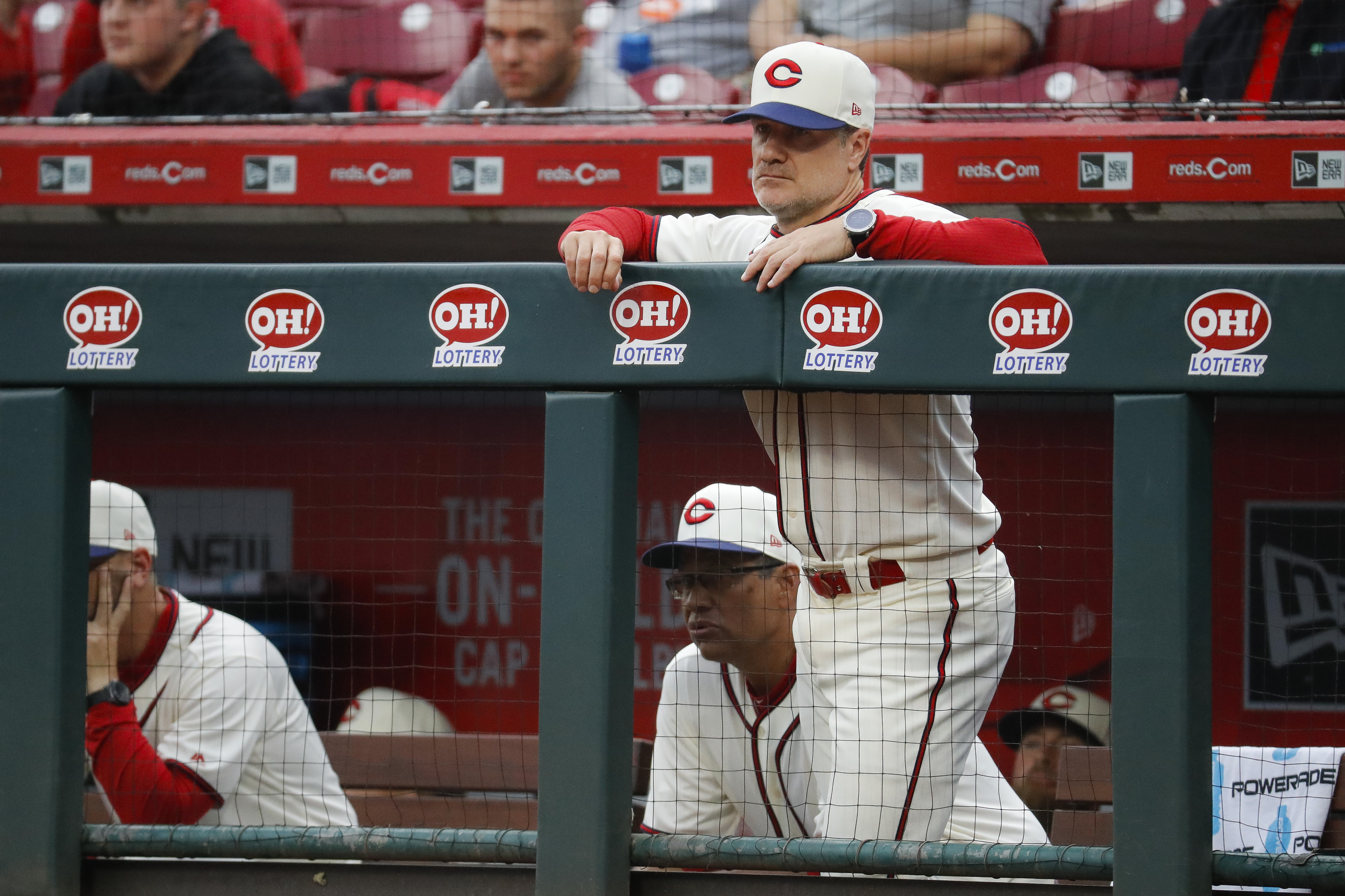 Minor gets 1st June win, Rangers beat Reds 4-3