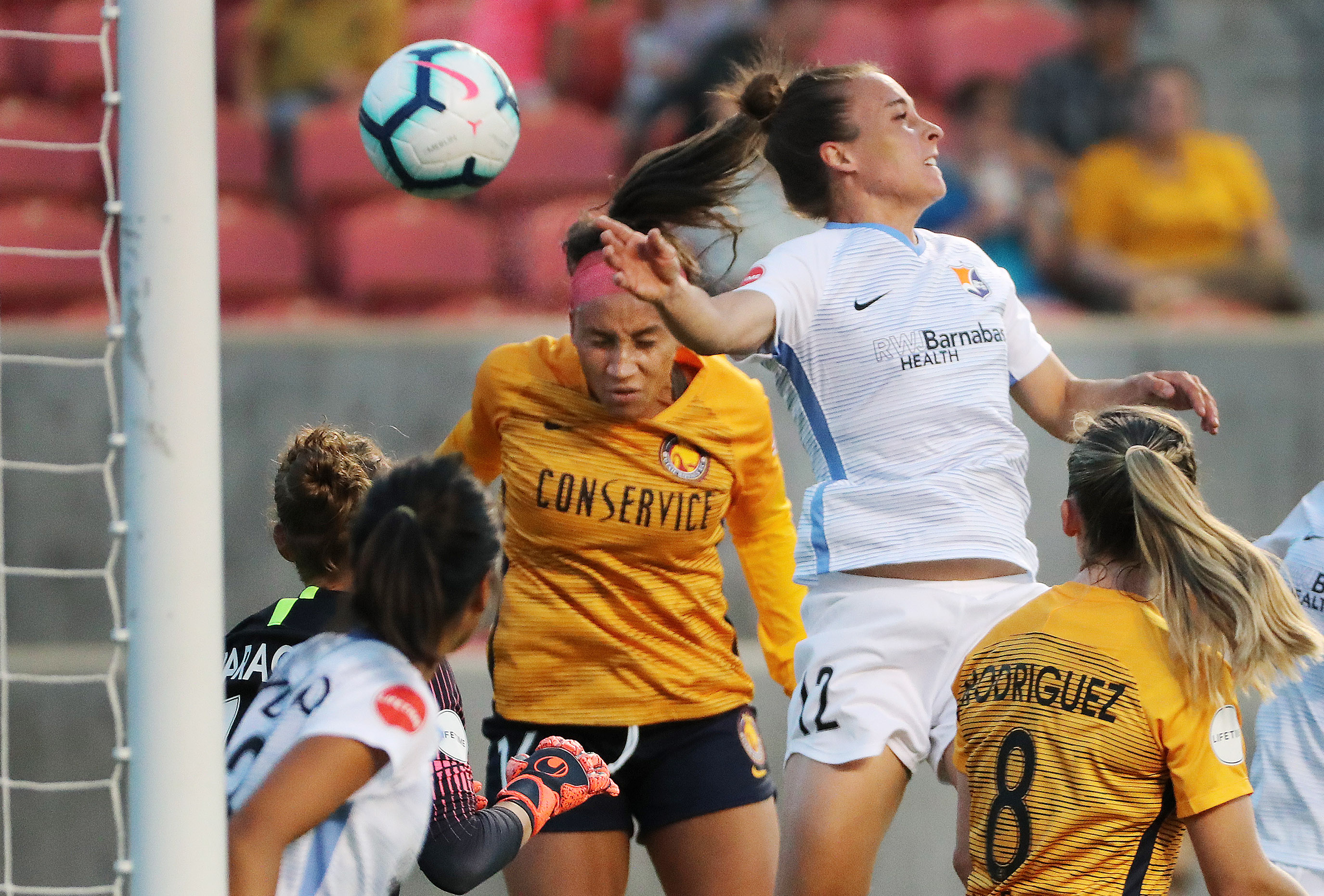 Utah Royals FC defender Samantha Johnson (16) heads a shot against the Sky Blue FC in Sandy on Saturday, June 15, 2019. (Photo: Jeffrey D. Allred, KSL)