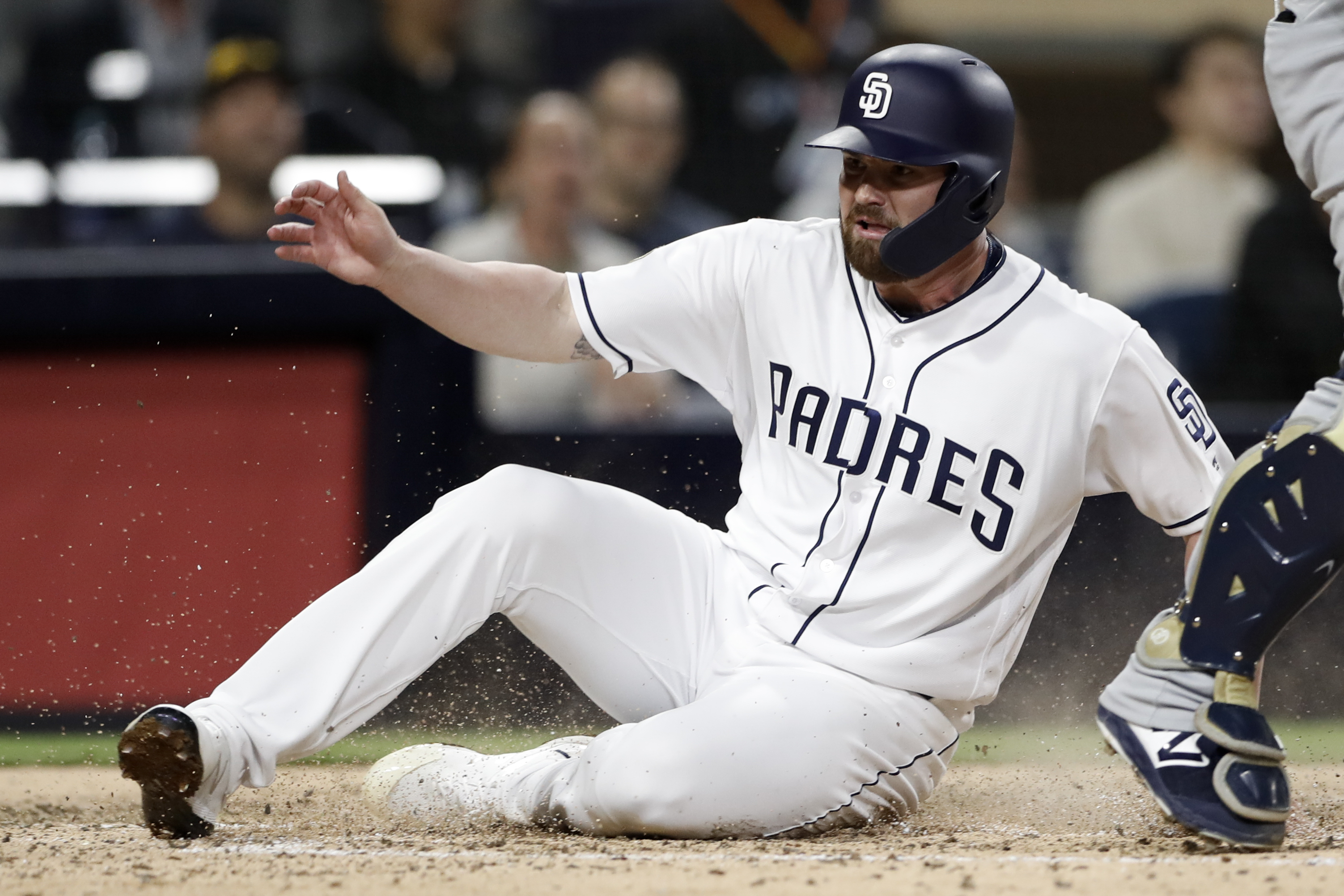 Allen makes strong debut for Padres in 4-1 win over Brewers