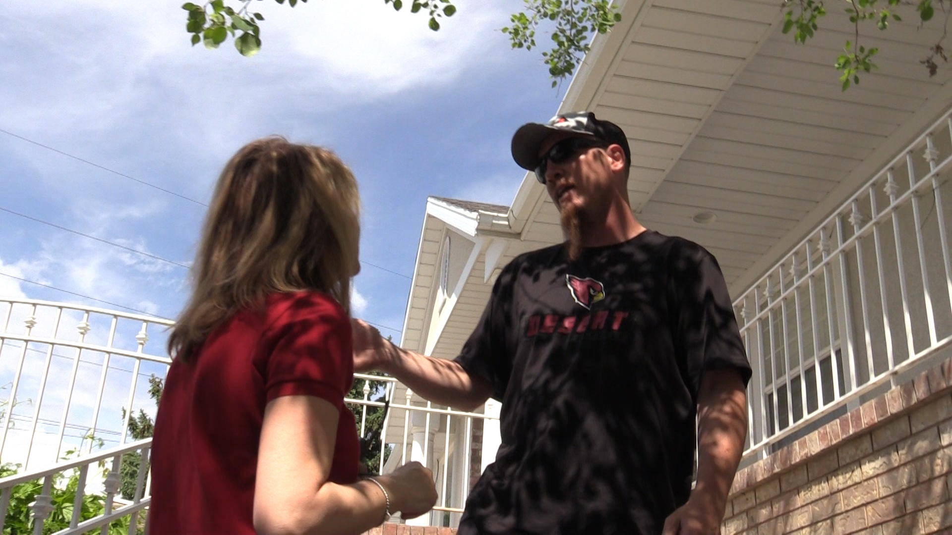 UberEats driver Jay Jensen explains to KSL’s Lori Prichard why tips are greatly appreciated. Photo: KSL TV