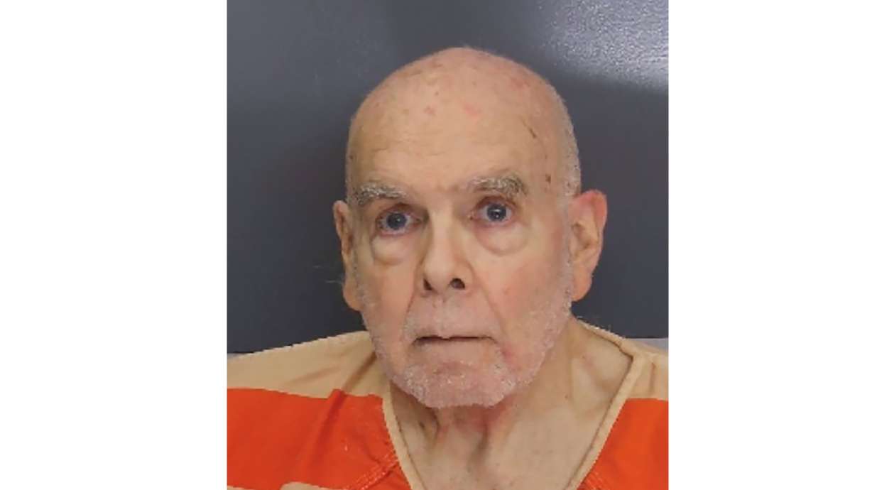 Ex-priest dies months into imprisonment for raping boys