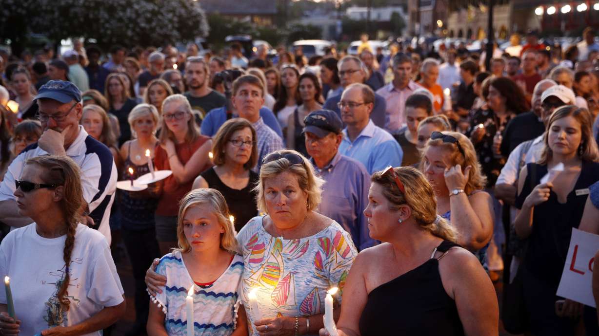 Memorial held for 5 slain Capital Gazette employees
