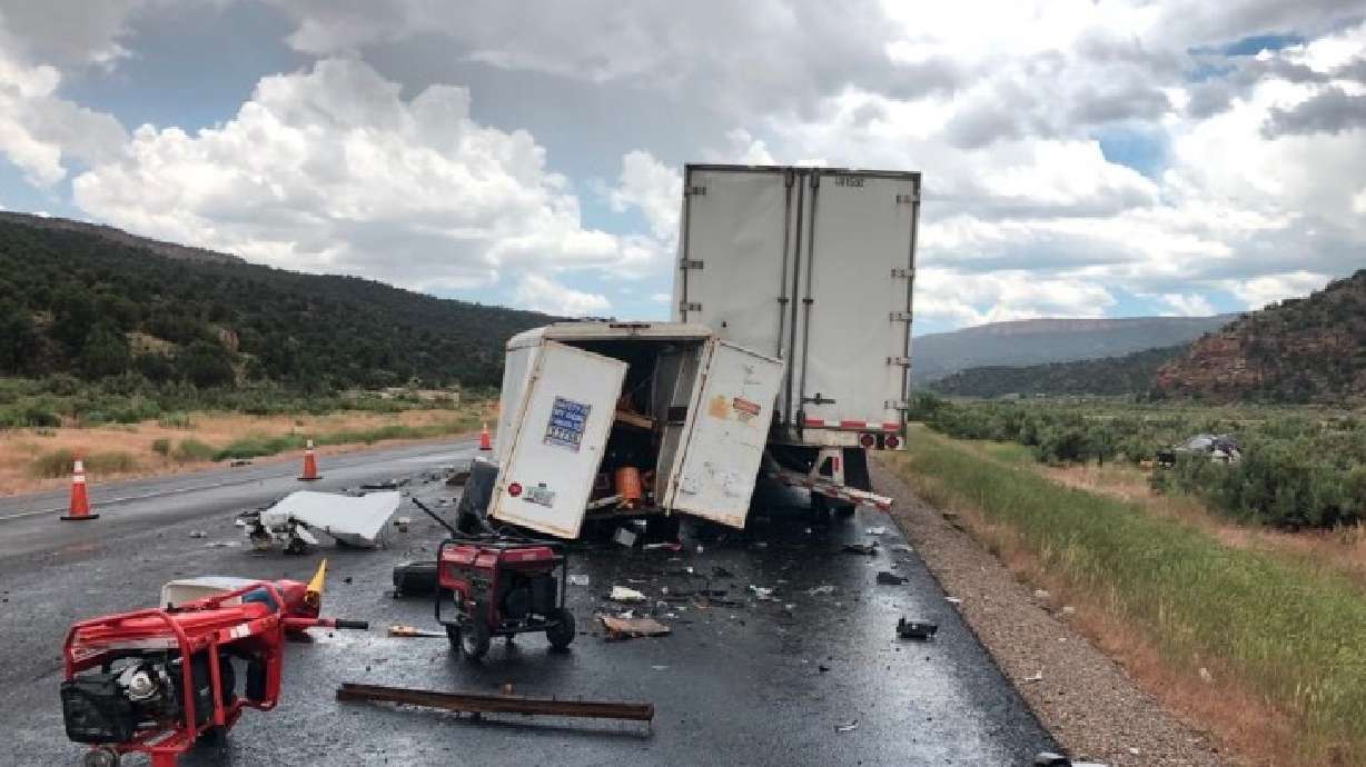 1 dead, another loses an arm in Monticello crash