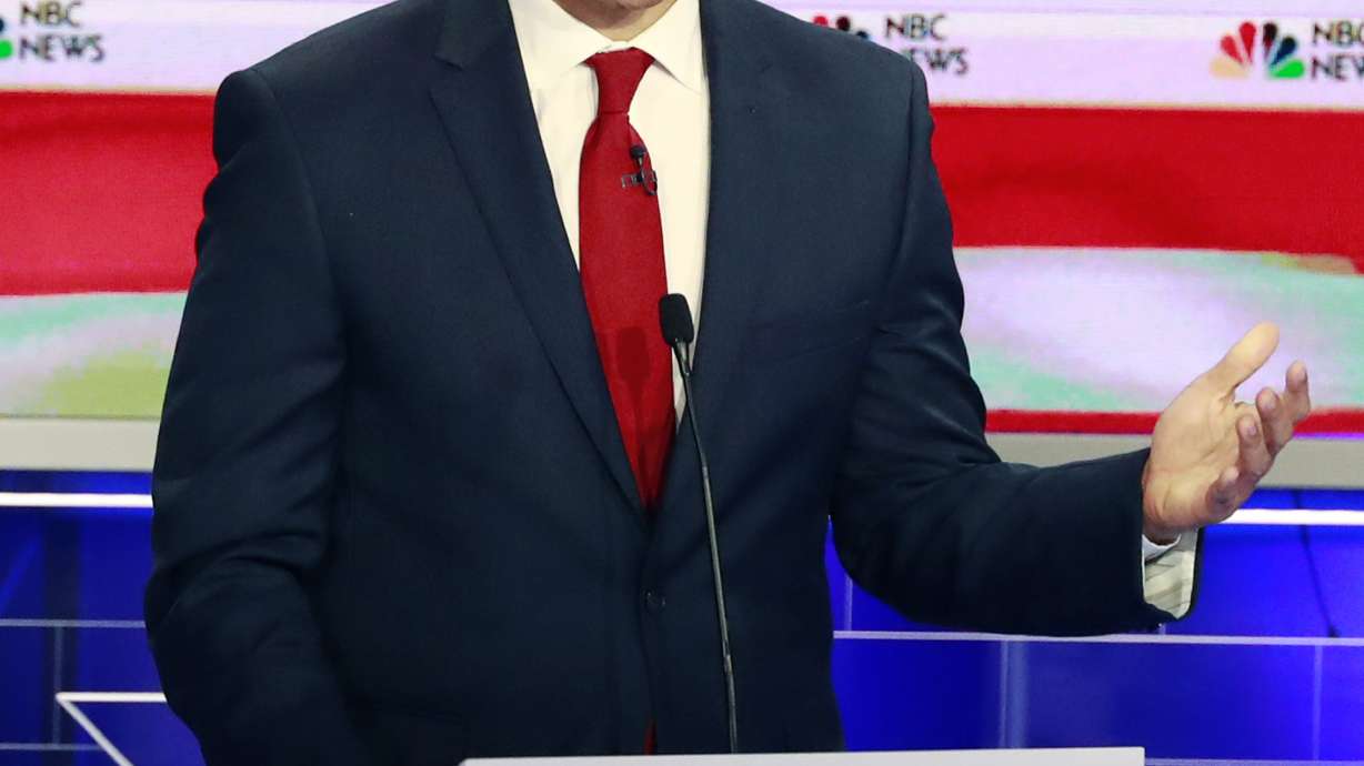 Booker unveils immigration plan relying on executive orders