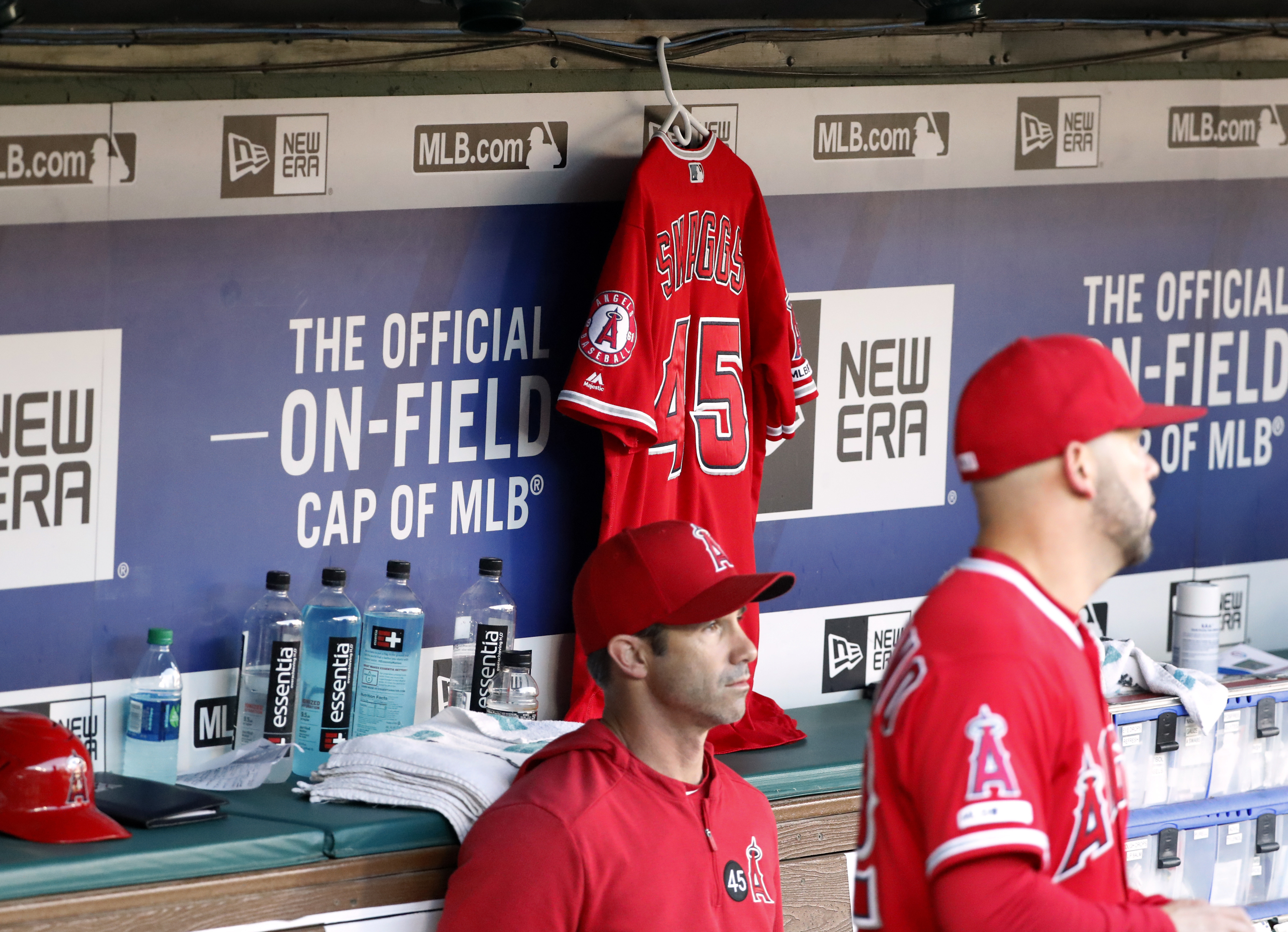 Angels try to get handle on raw emotion after Skaggs death