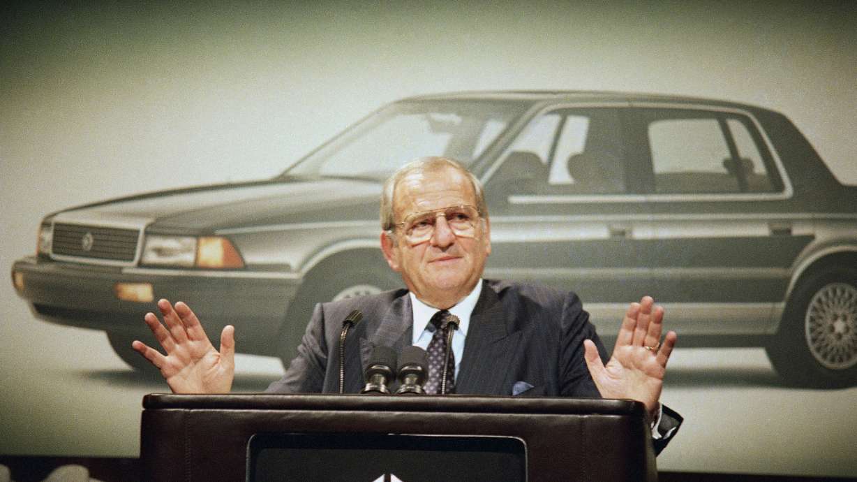 Lee Iacocca, engineer of Chrysler's turnaround, dies at 94