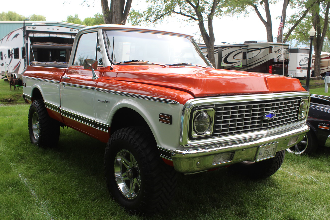 The Pack Family's 1972 Chevrolet K-10 short bed. They've named it "Krush" for its color, and probably its capability too. (Photo: Brian Champagne)