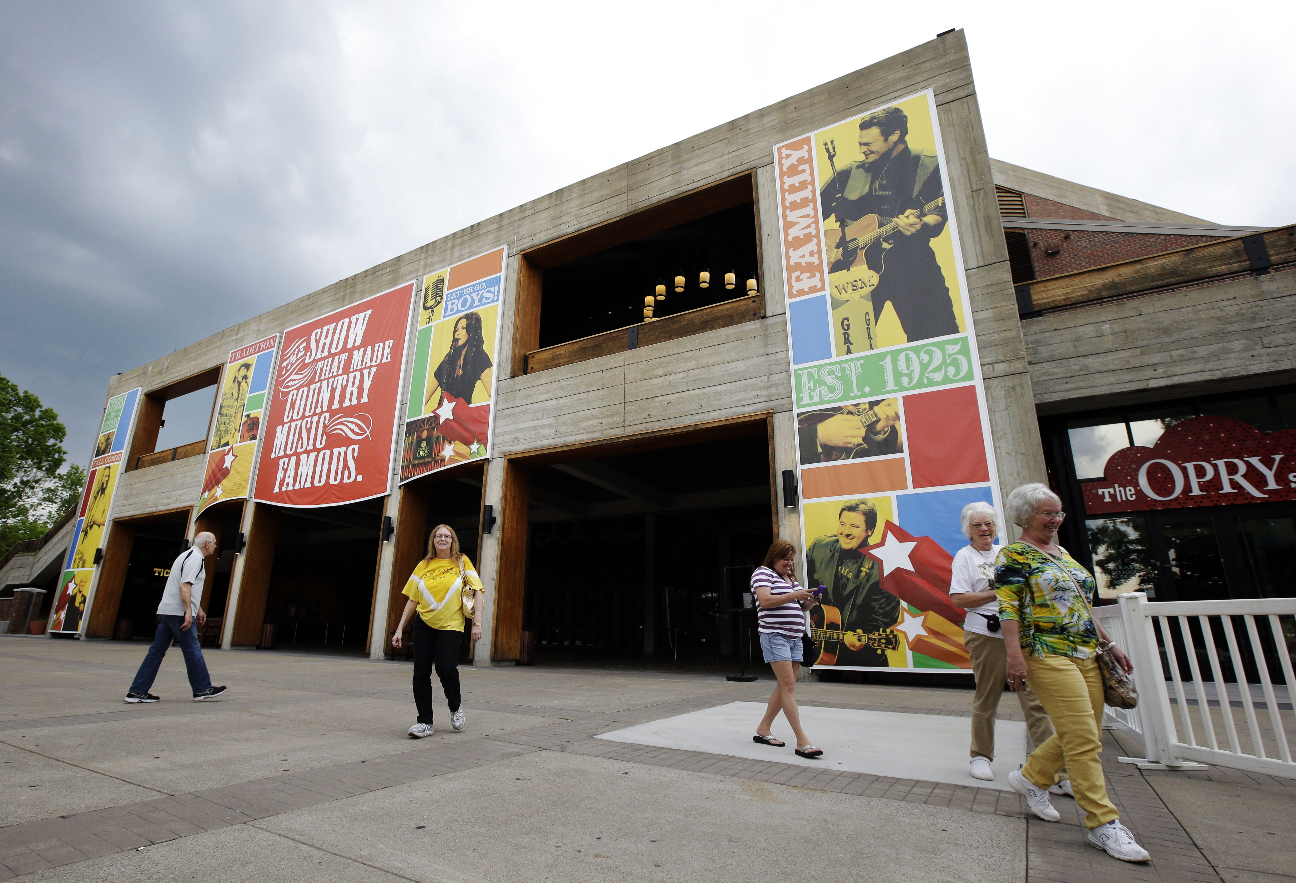 Grand Ole Opry tours get updated with new immersive film