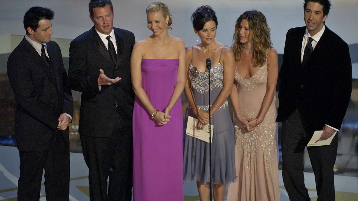 AT&T to pull 'Friends' from Netflix for its streaming service