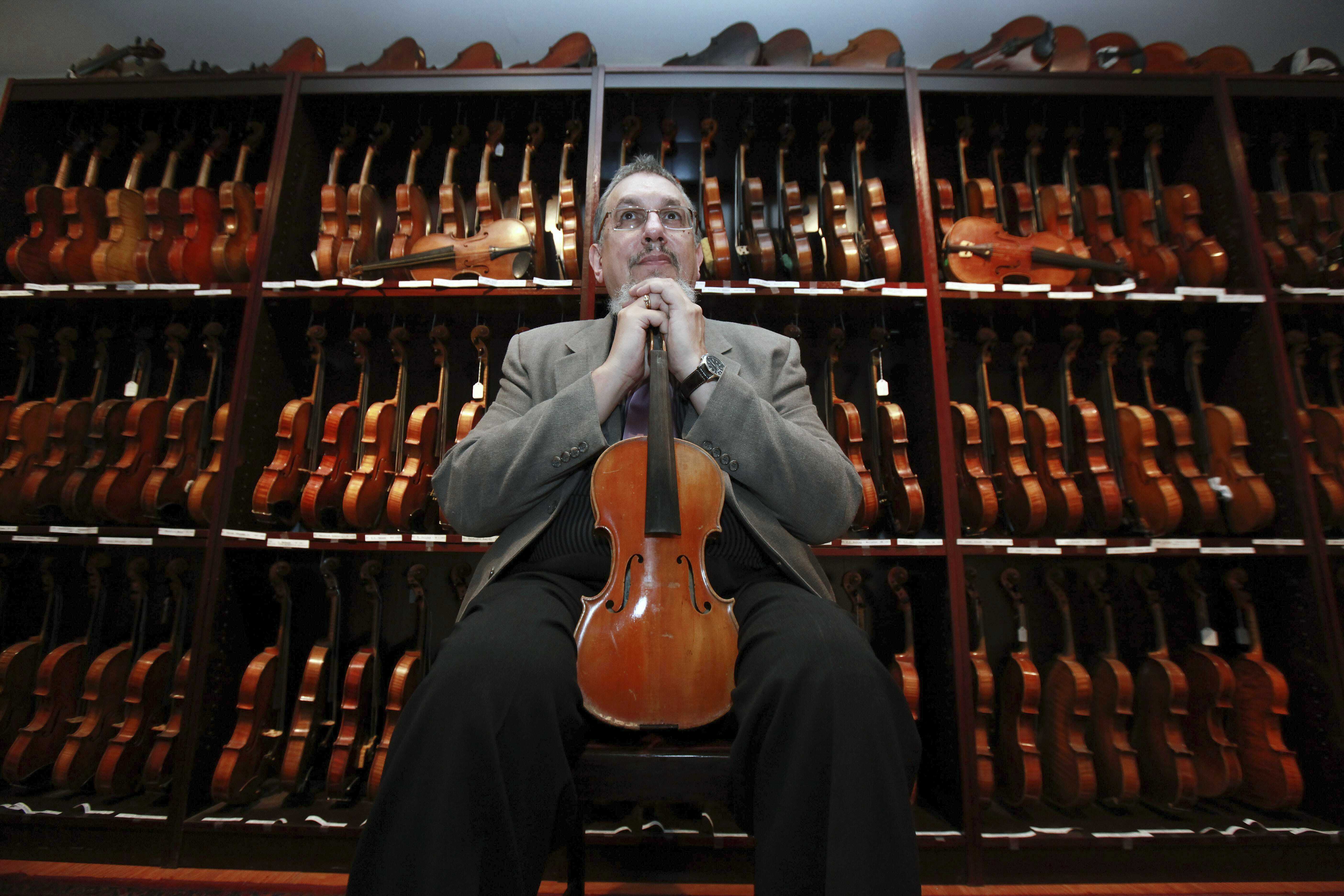 David Bromberg fears huge violin collection must be split up