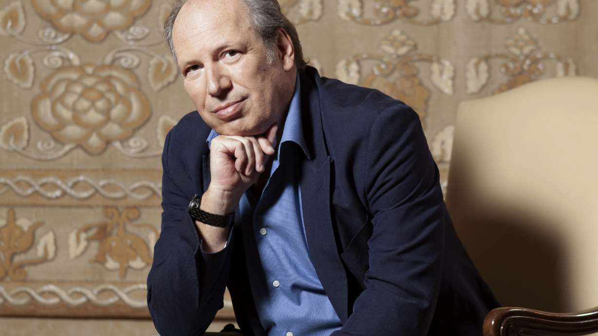'Lion King' composer Hans Zimmer finds circle of life