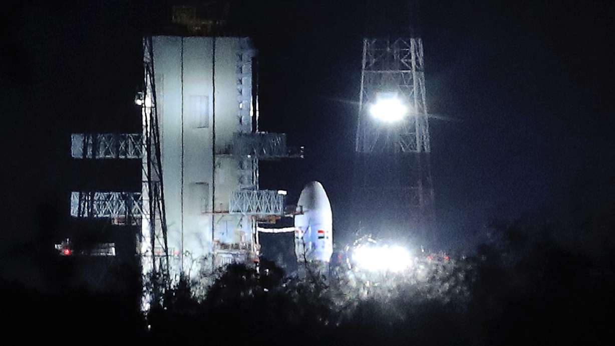 India reschedules launch of its moon mission for Monday