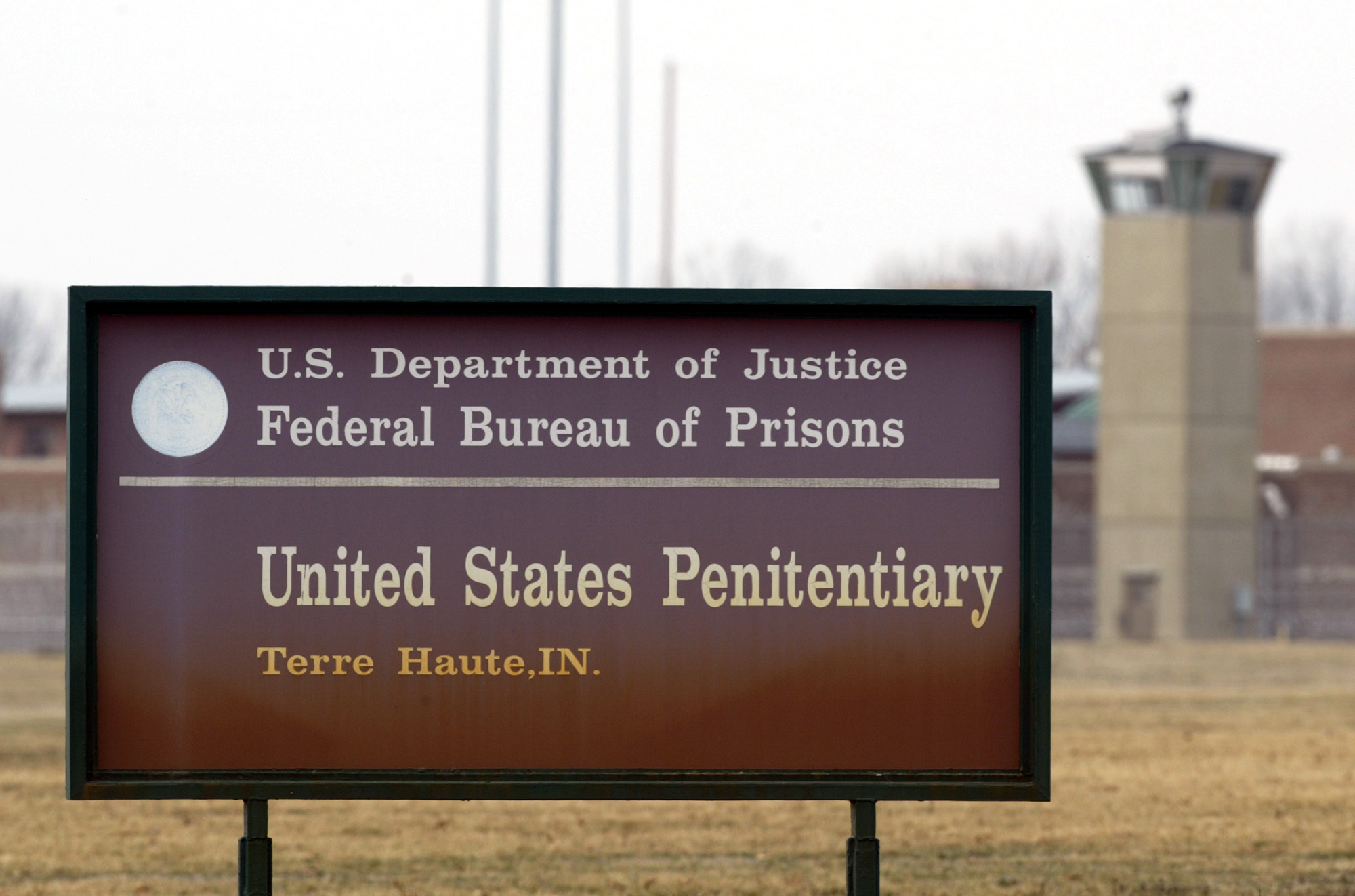 Resumed federal executions raise death penalty's 2020 stakes