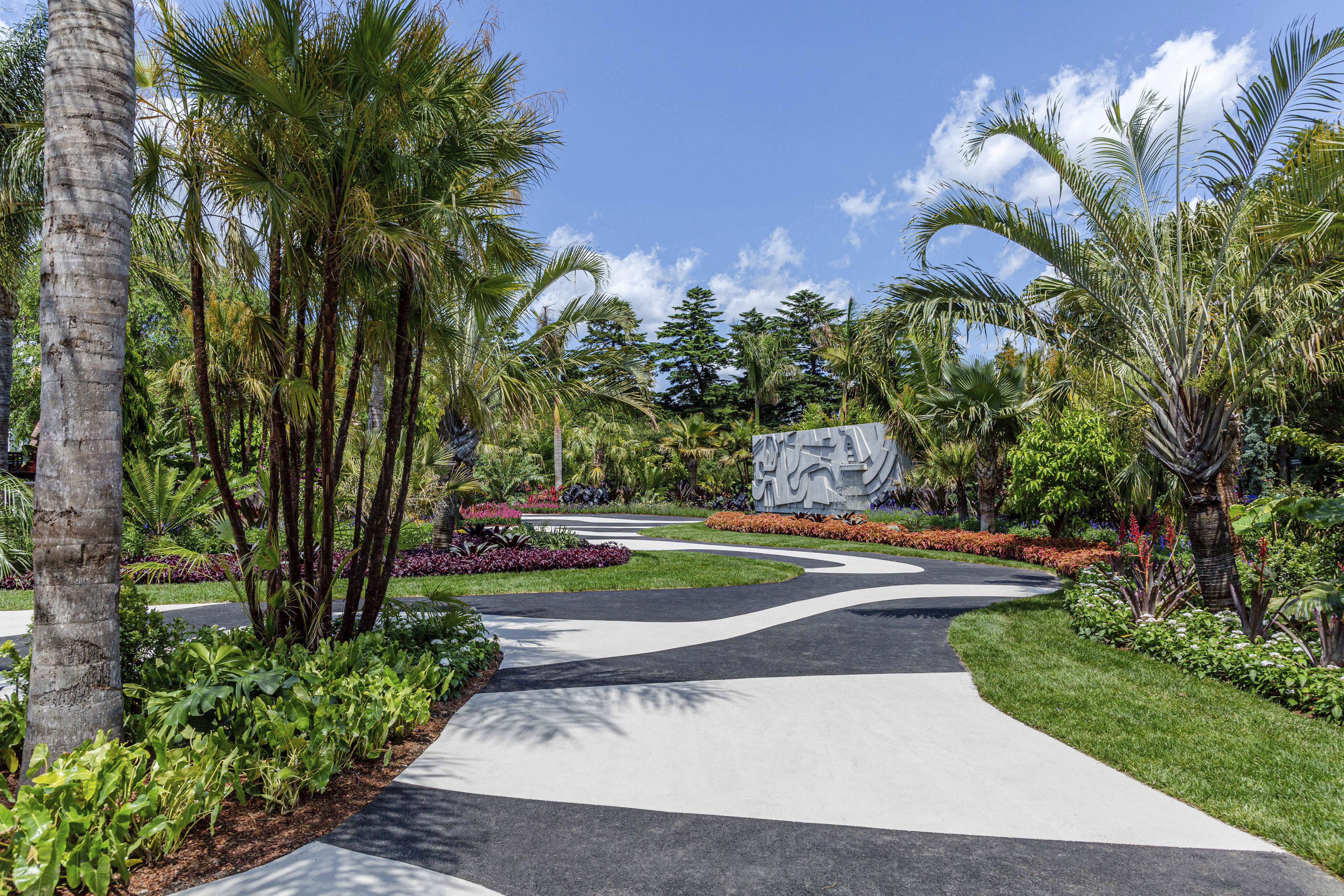 Huge NY show honors Brazilian Modern landscape architect