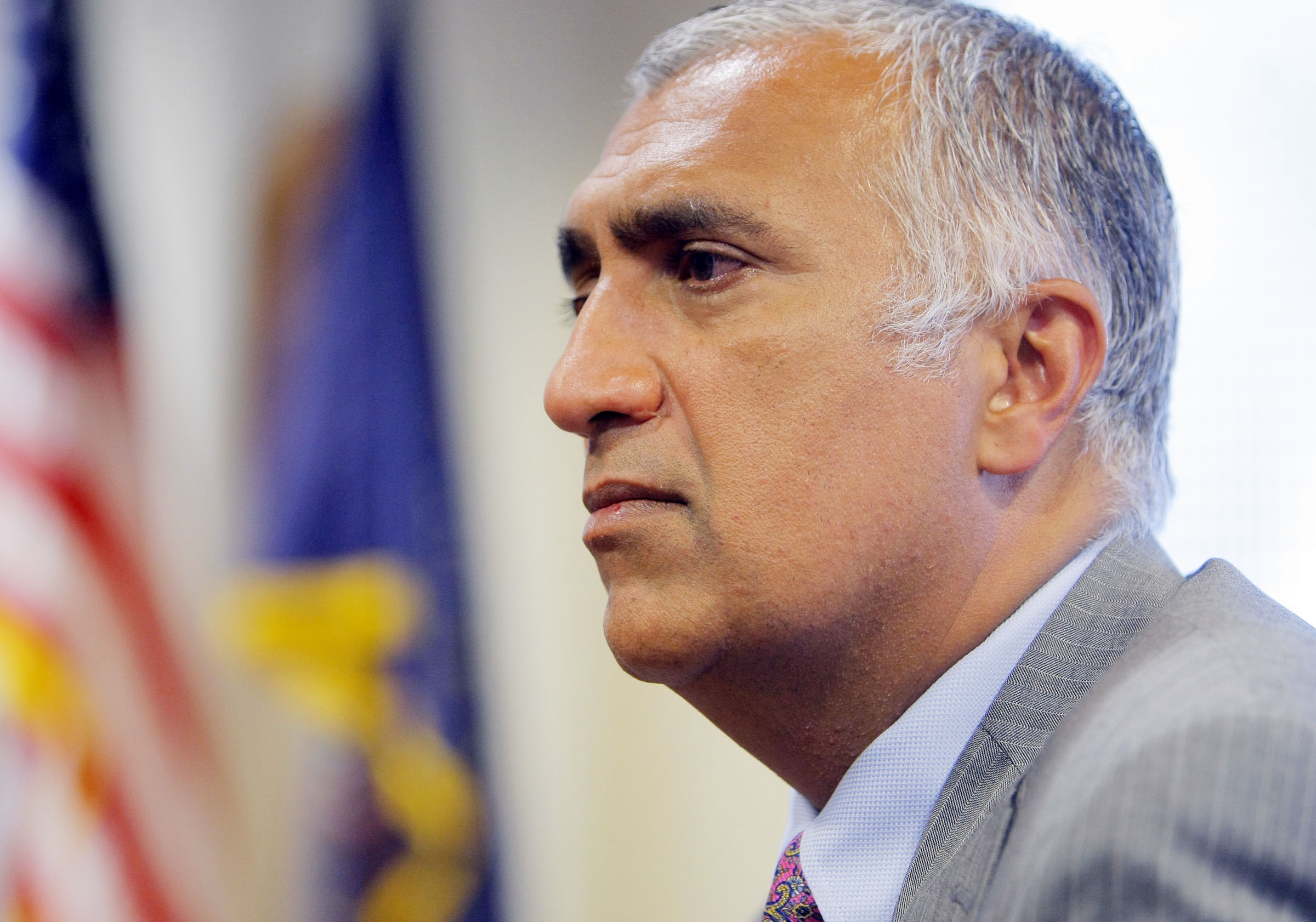 Davis, Salt Lake county attorneys advise health departments to not dispense medical cannabis