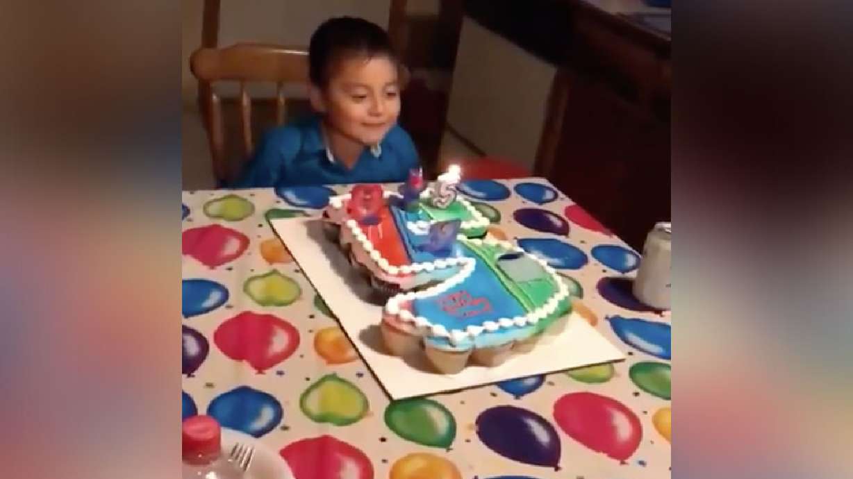 Have You Seen This? Boy does what he wants on his birthday, ruining his own cake