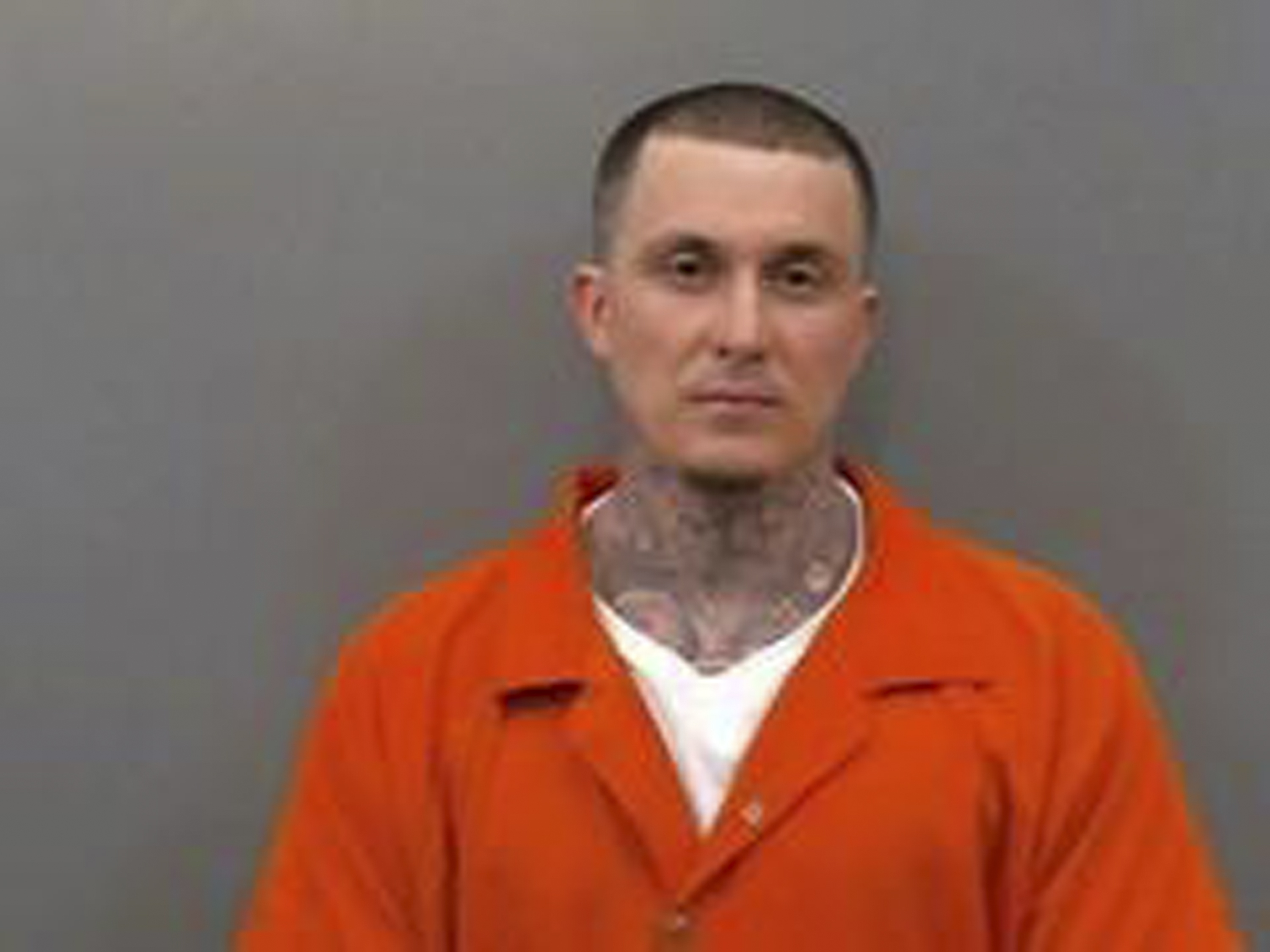 The Latest: 2nd of 2 Arkansas jail fugitives captured