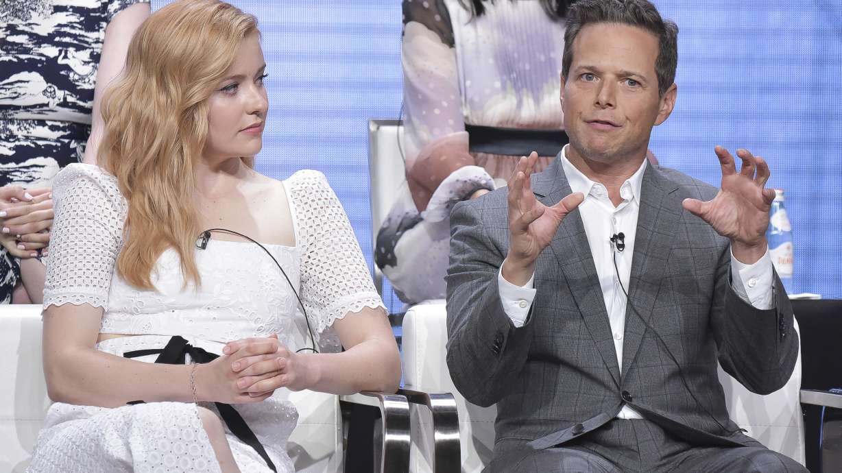 Original 'Nancy Drew' passes torch to TV's newest version