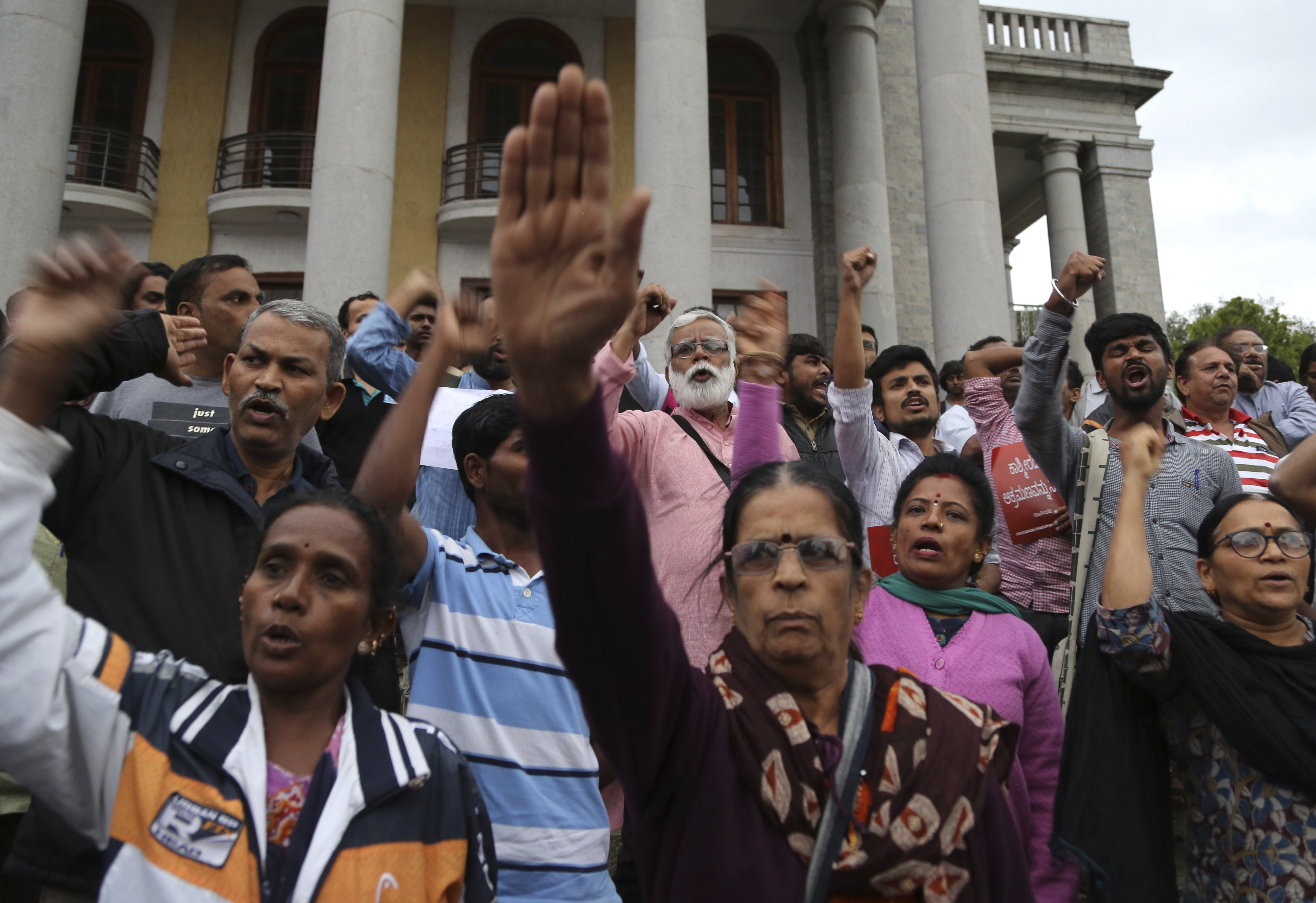 Troops lock down Kashmir as India votes to strip its status