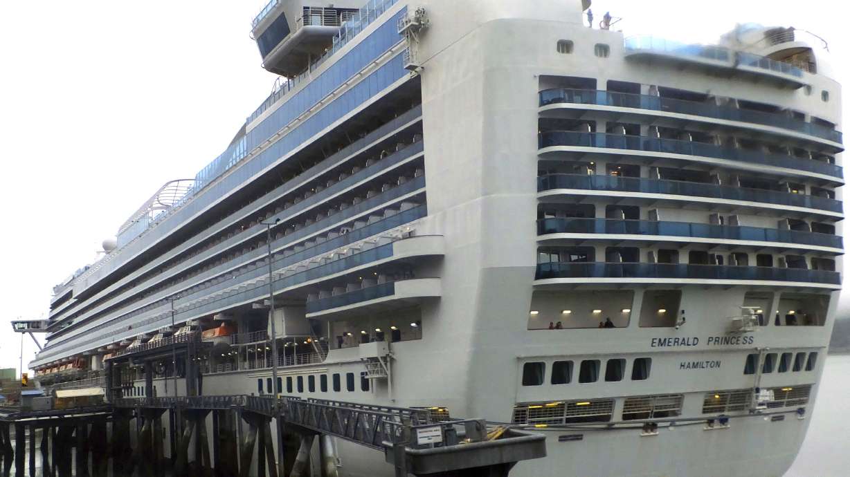 Utah man admits killing wife on cruise ship in Alaska